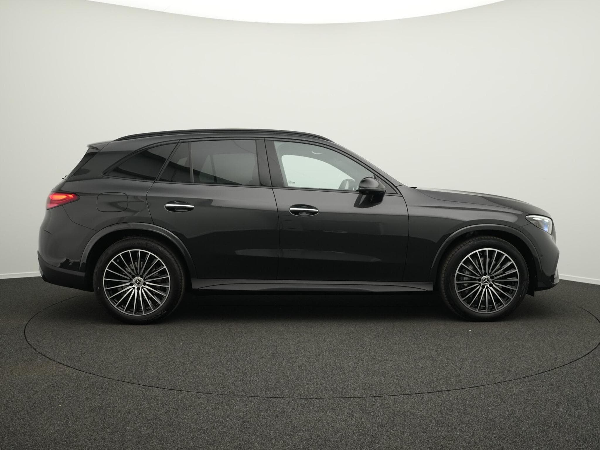 Mercedes GLC 220 d 4MATIC (2026) - Photo 5