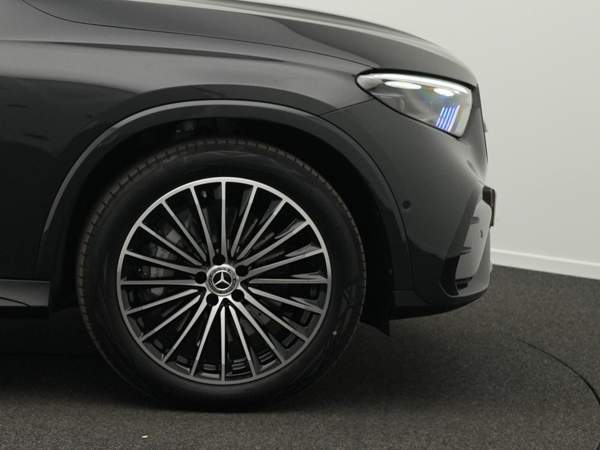 Mercedes GLC 220 d 4MATIC (2026) - Photo 8