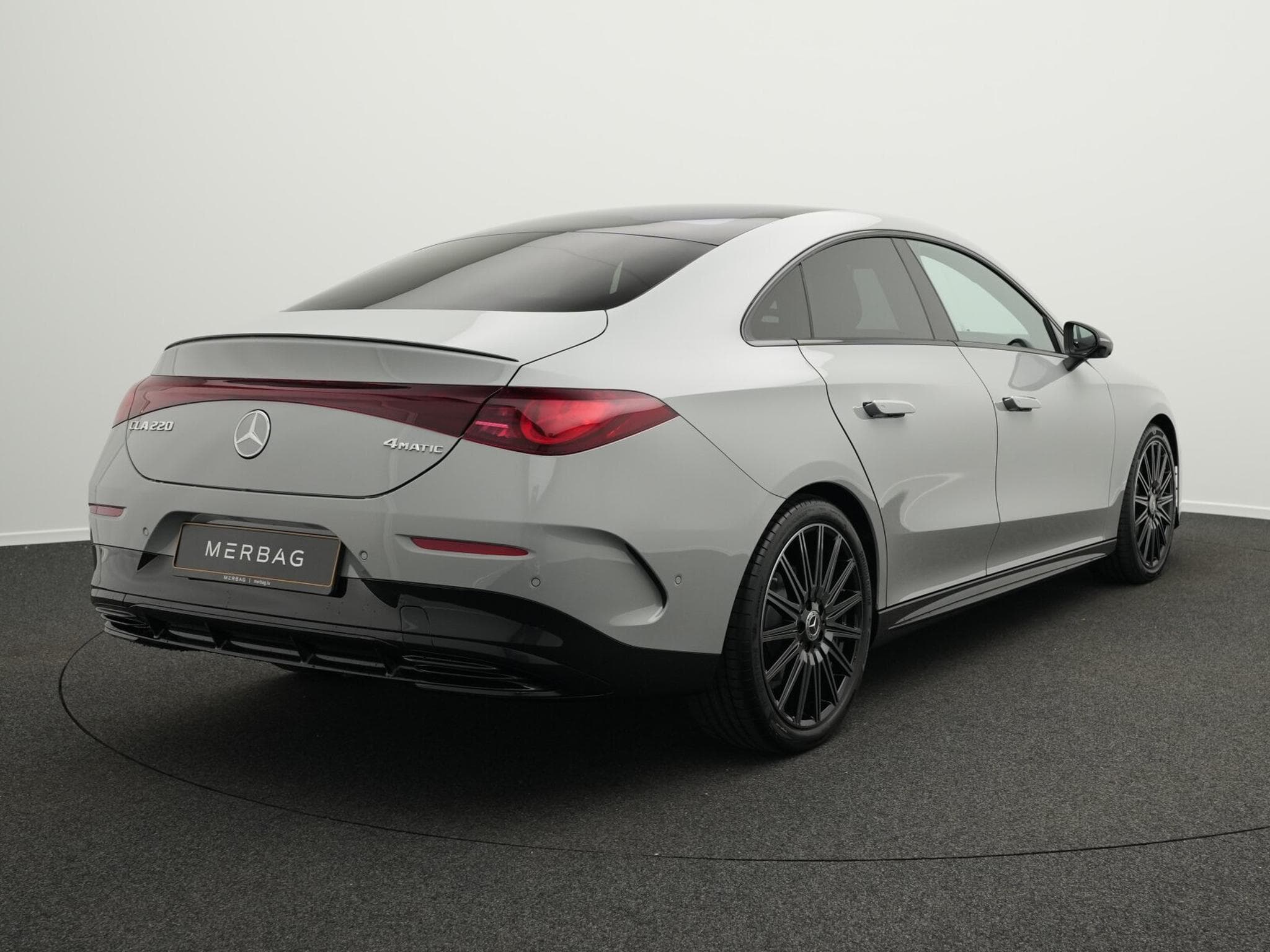 Mercedes CLA 220 4MATIC (2026) - Photo 3