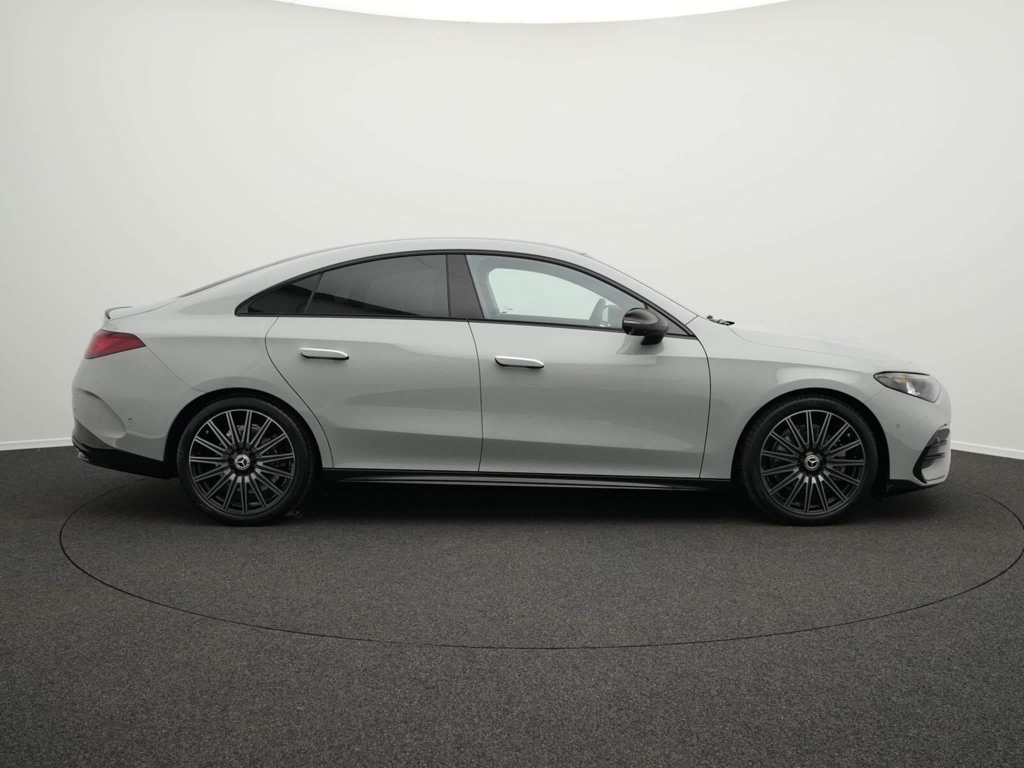 Mercedes CLA 220 4MATIC (2026) - Photo 5