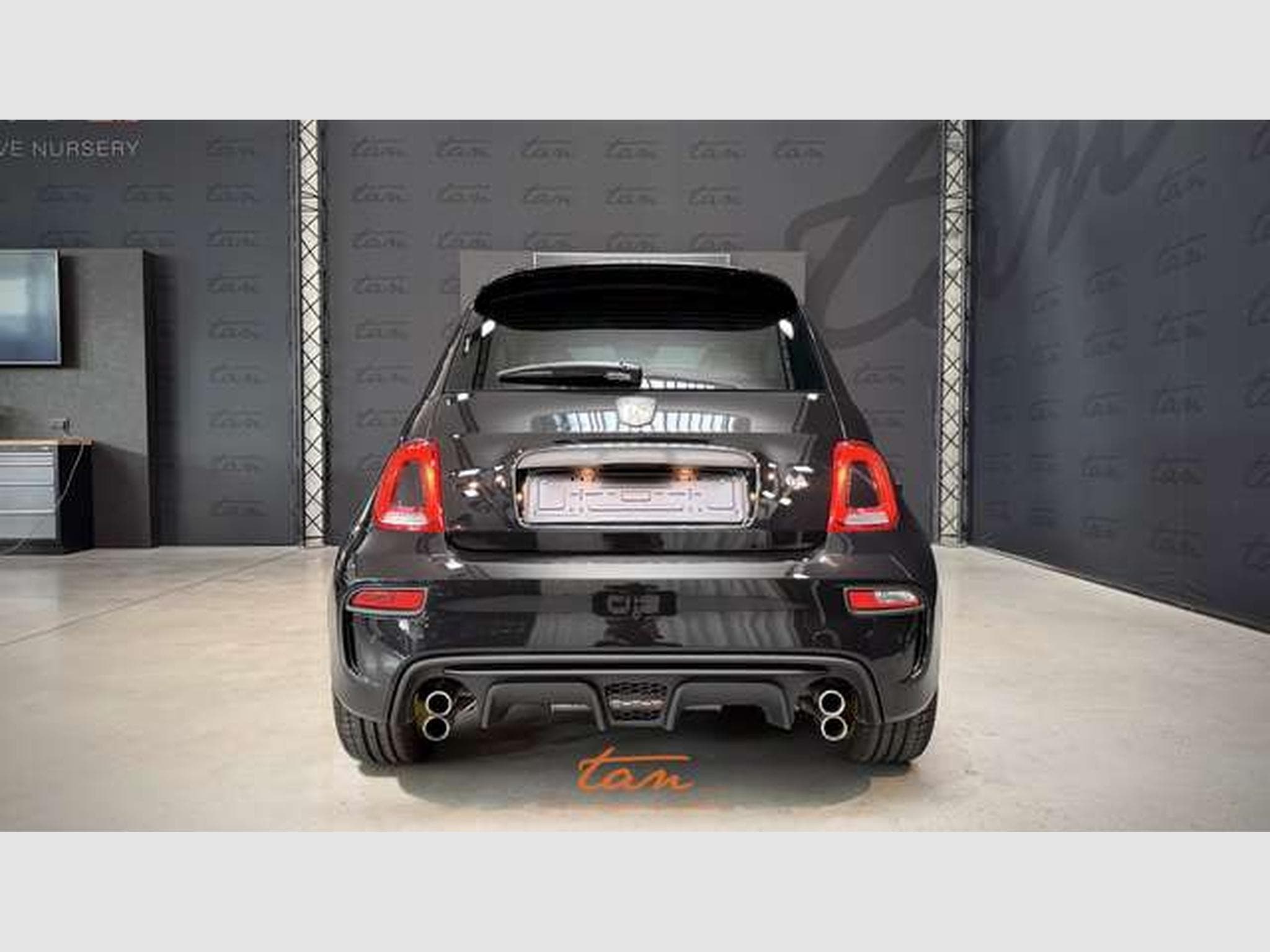 Abarth 695 695 1.4 T-Jet 75 Anniversario (EU6.4) (2024) - Foto 6