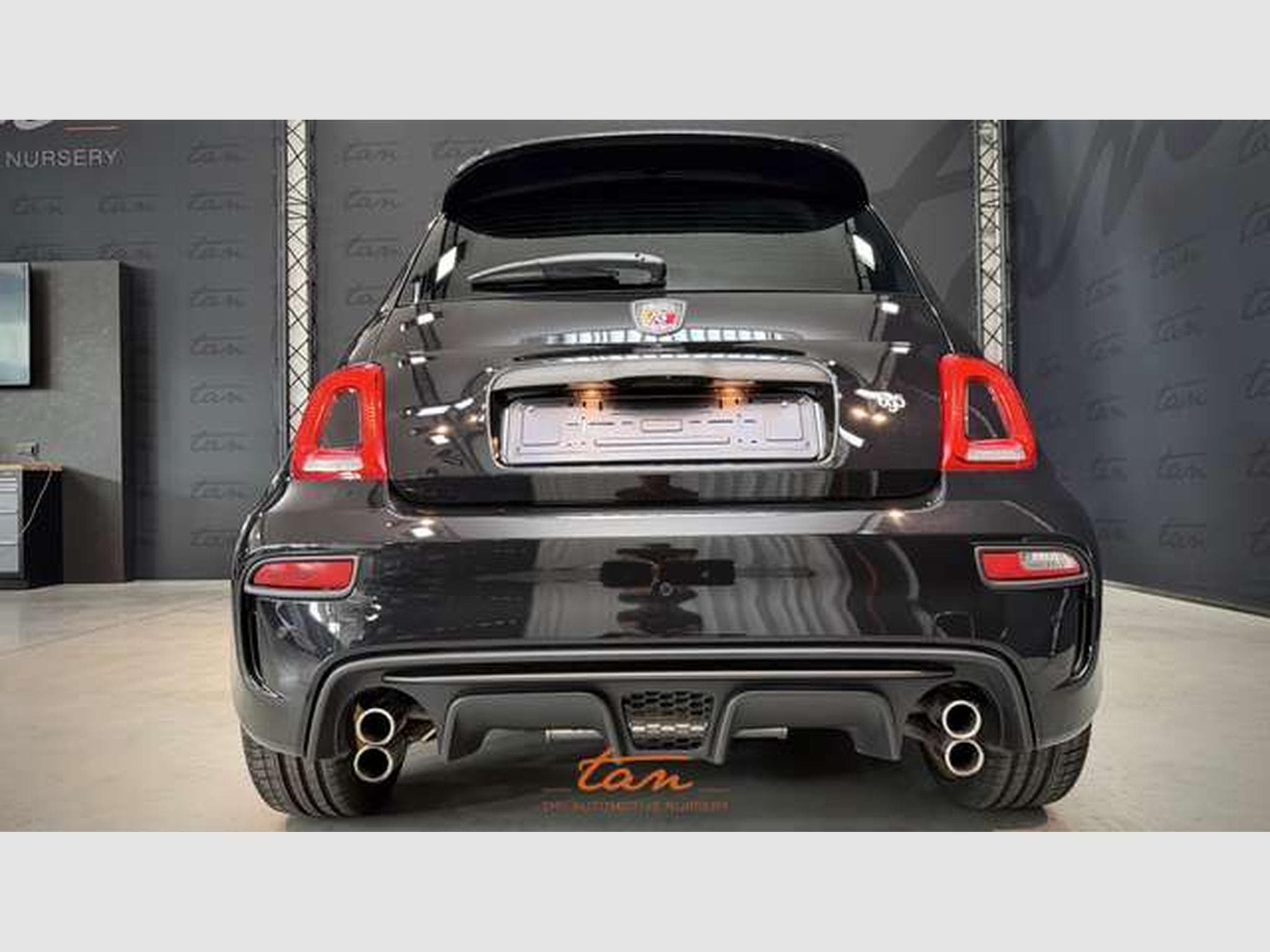 Abarth 695 695 1.4 T-Jet 75 Anniversario (EU6.4) (2024) - Foto 12