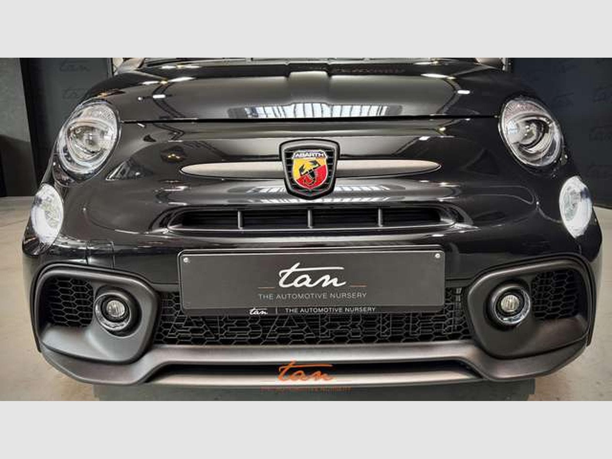 Abarth 695 695 1.4 T-Jet 75 Anniversario (EU6.4) (2024) - Foto 11