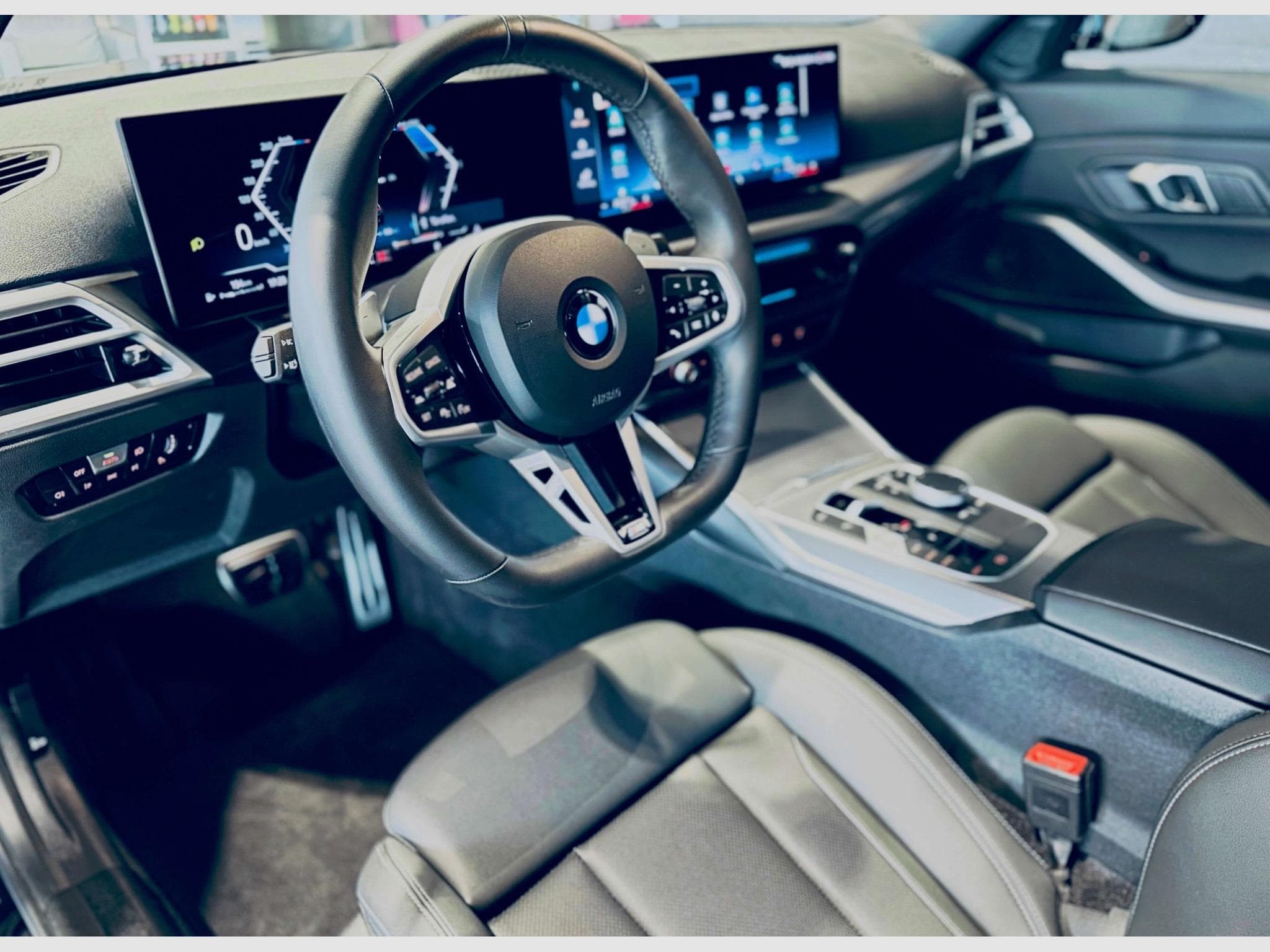 BMW 320 320D XDRIVE TOURING M SPORT STEPTRONIC (2026) - Photo 9