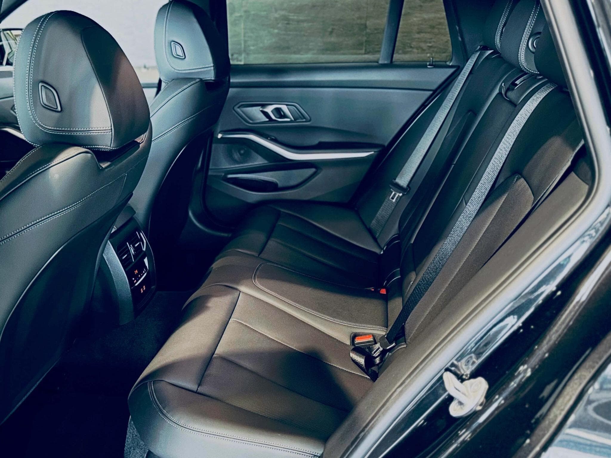 BMW 320 320D XDRIVE TOURING M SPORT STEPTRONIC (2026) - Photo 13
