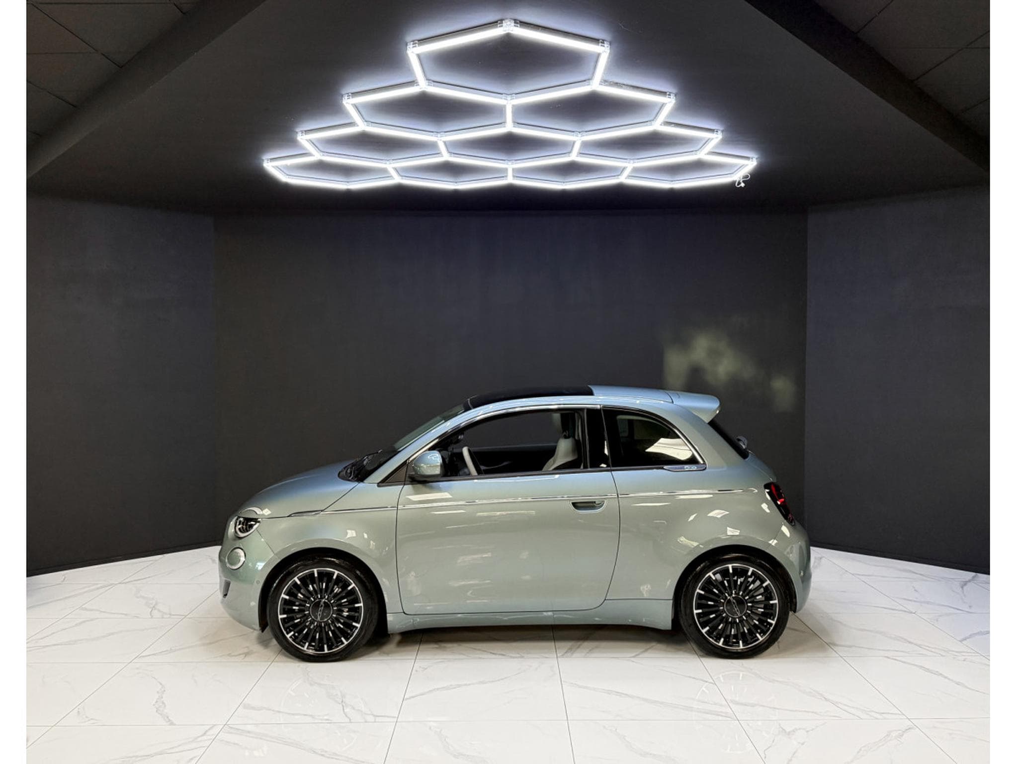 Fiat 500 La Prima  3+1 ACC / CO-Driver 42 kWh (2022) - Foto 2