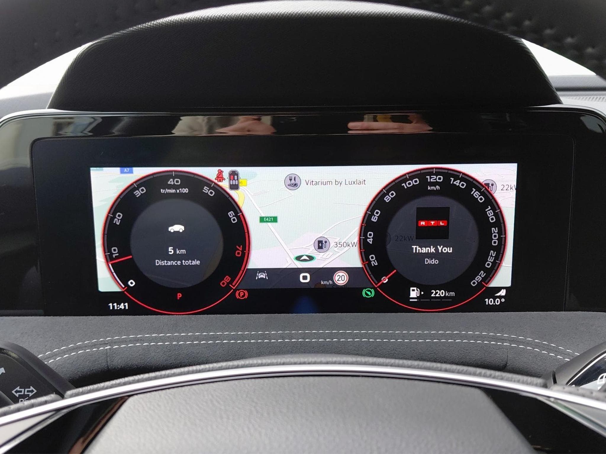 Skoda Superb Sportline (2026) - Photo 11