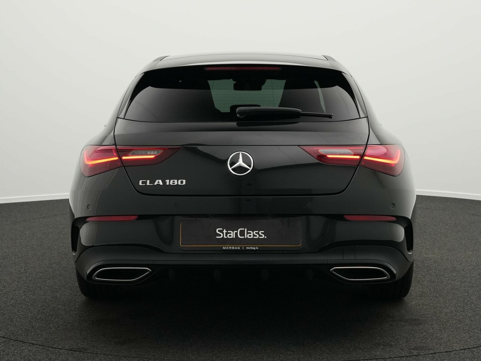 Mercedes CLA 180 AMG-Line Premium Plus (2026) - Photo 4