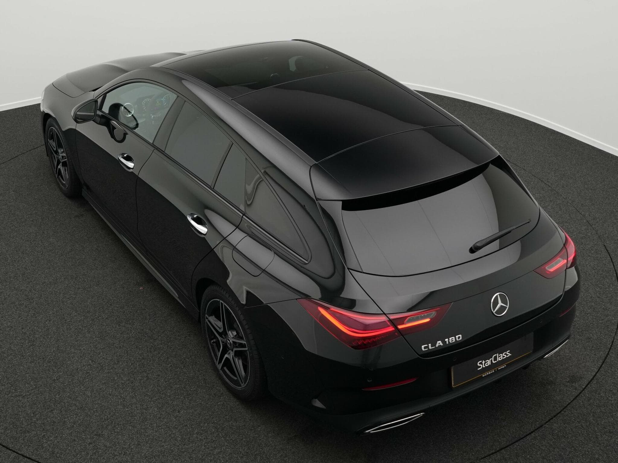 Mercedes CLA 180 AMG-Line Premium Plus (2026) - Photo 13