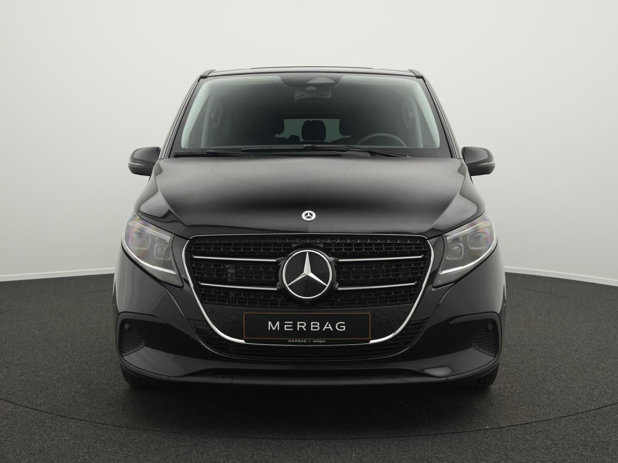 Mercedes V d STYLE Lang (2026) - Photo 2
