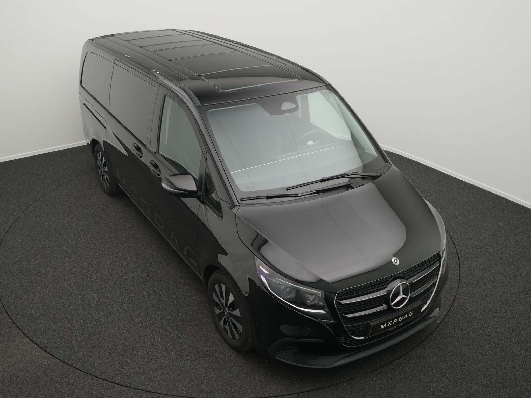 Mercedes V d STYLE Lang (2026) - Photo 10