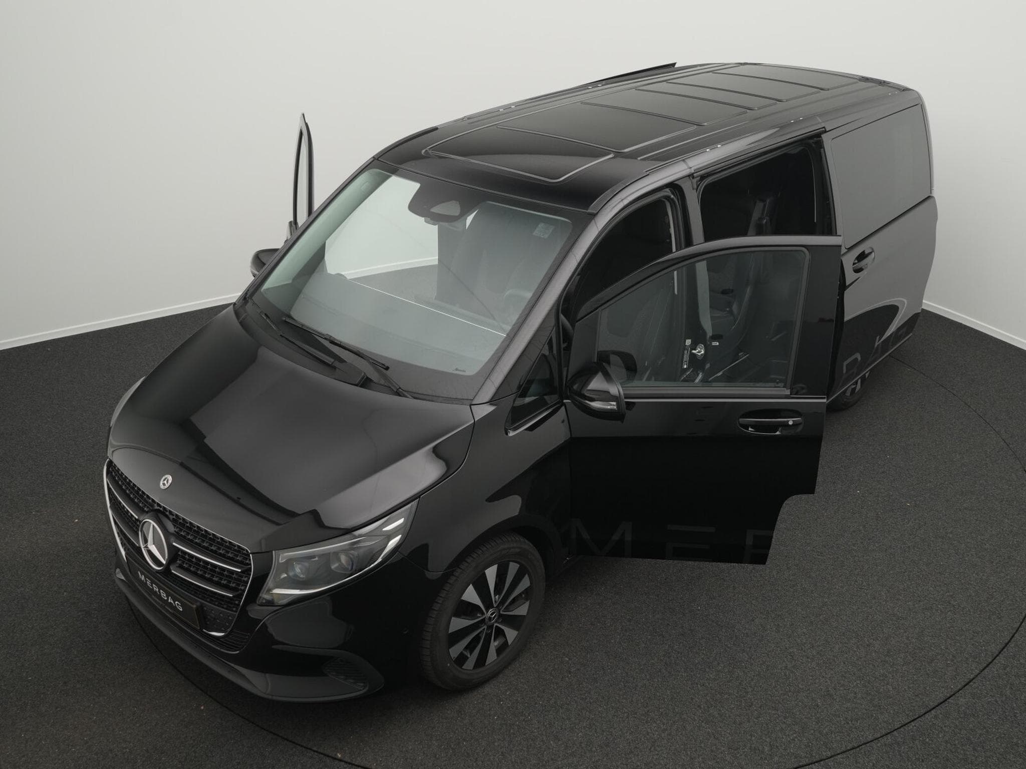 Mercedes V d STYLE Lang (2026) - Photo 12