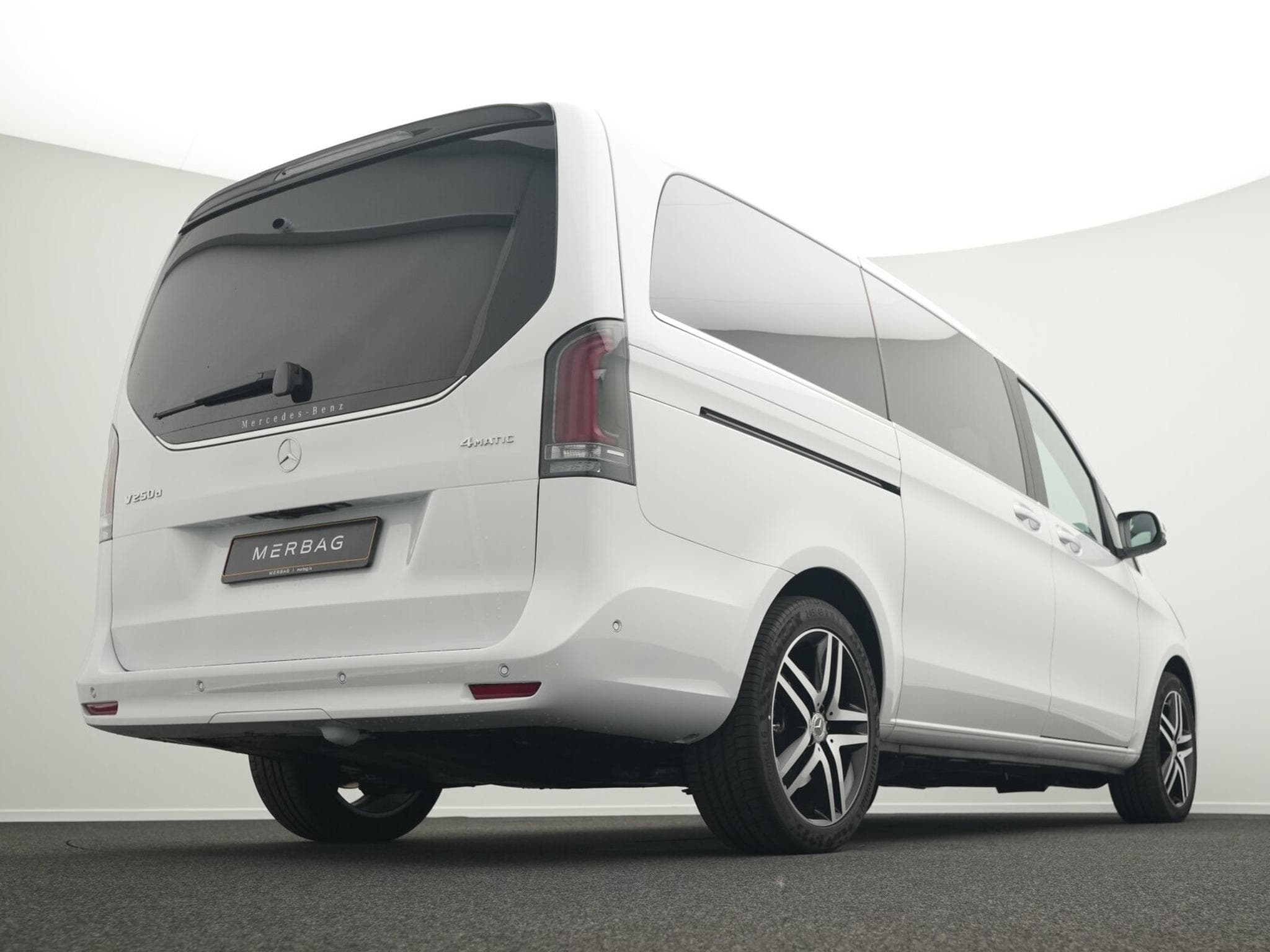 Mercedes V d 4MATIC AVANTGARDE Lang (2026) - Photo 9