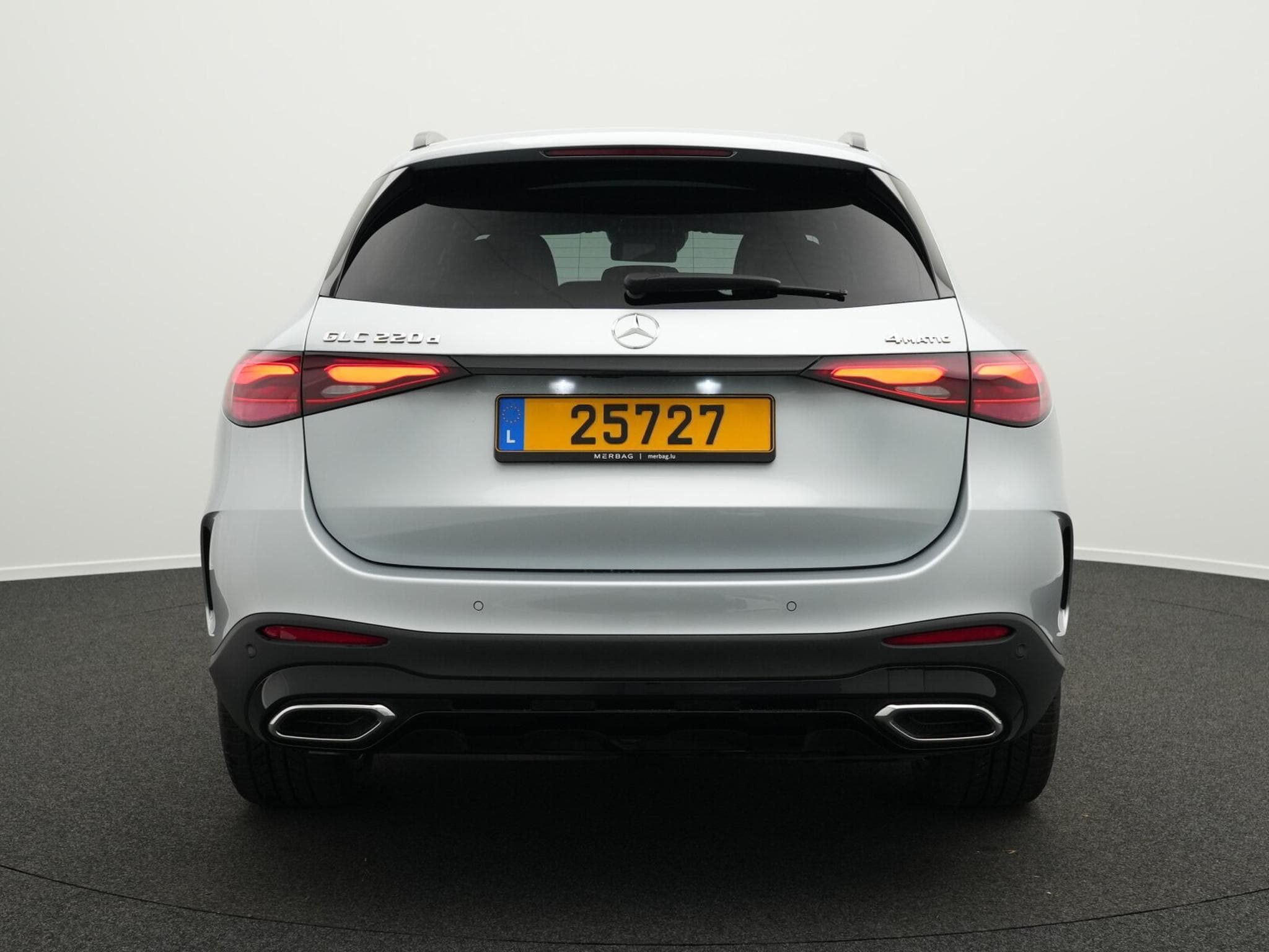 Mercedes GLC 220 d 4MATIC AMG-Line (2026) - Foto 4
