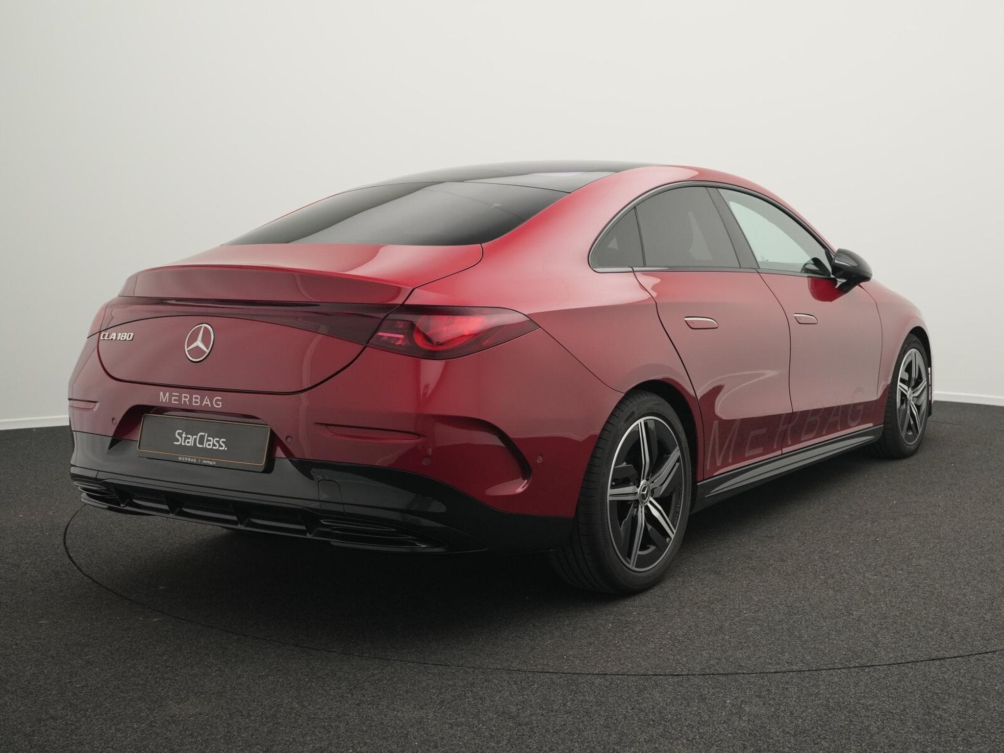 Mercedes CLA 180 AMG-Line (2026) - Photo 3