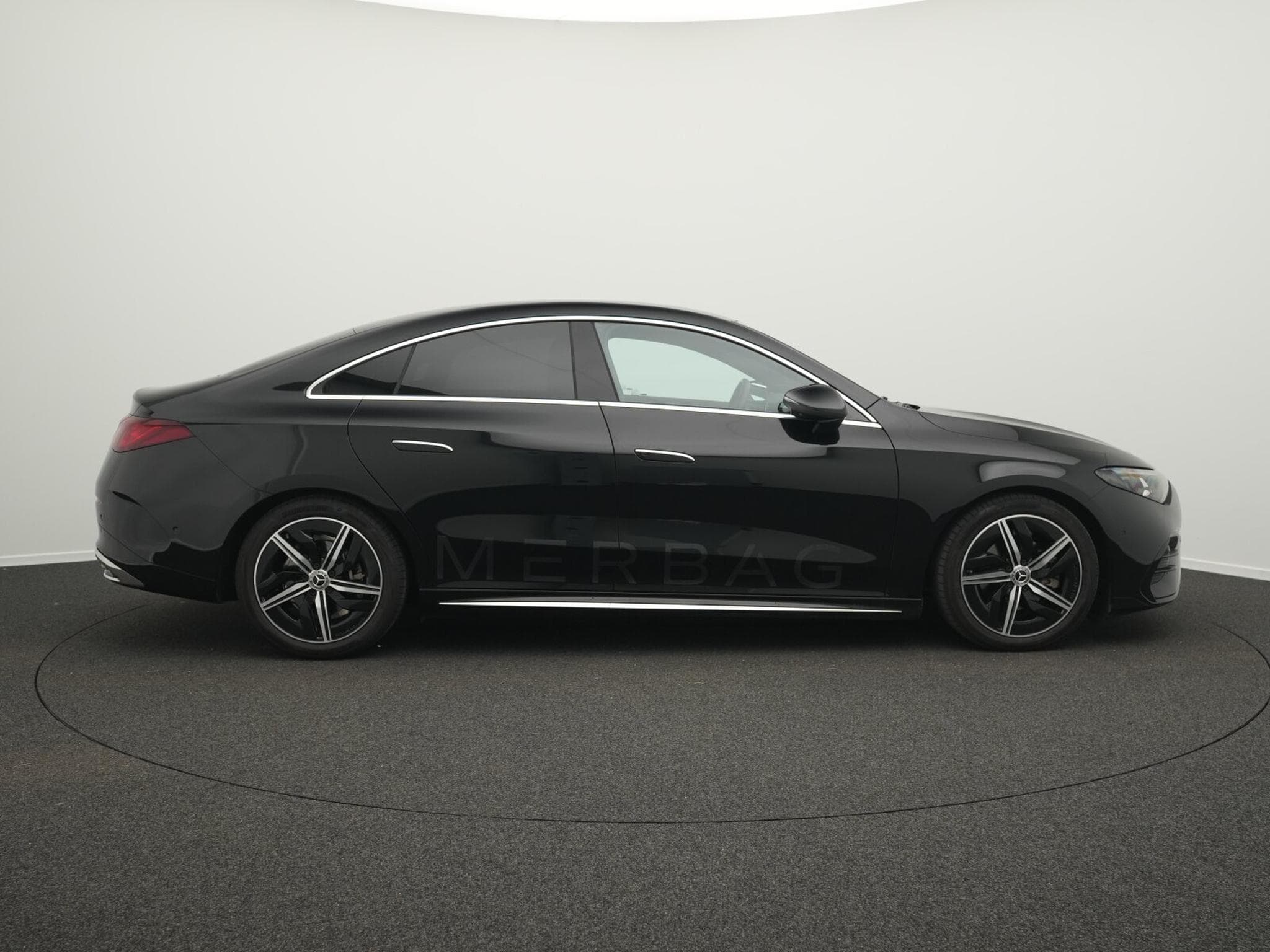 Mercedes CLA 180 AMG-Line (2026) - Photo 5