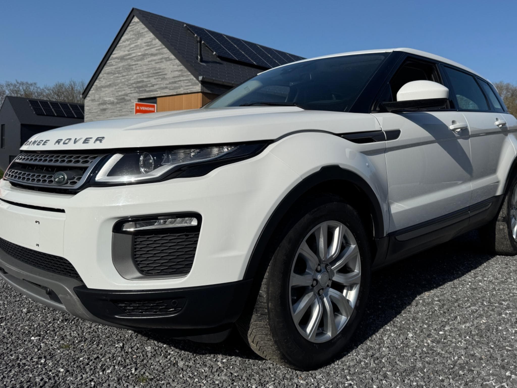 Land-Rover Range Rover Evoque 4x4 automatique (2016) - Photo 1