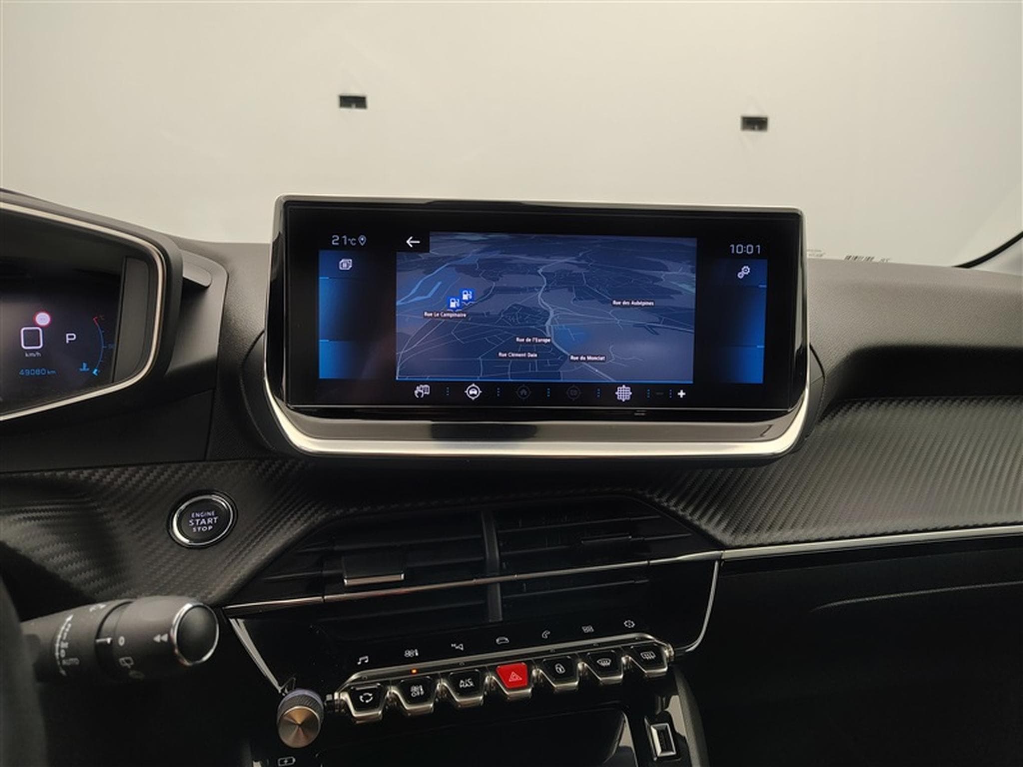 Peugeot 208 1.2i PureTech Allure Pack (2021) - Photo 11
