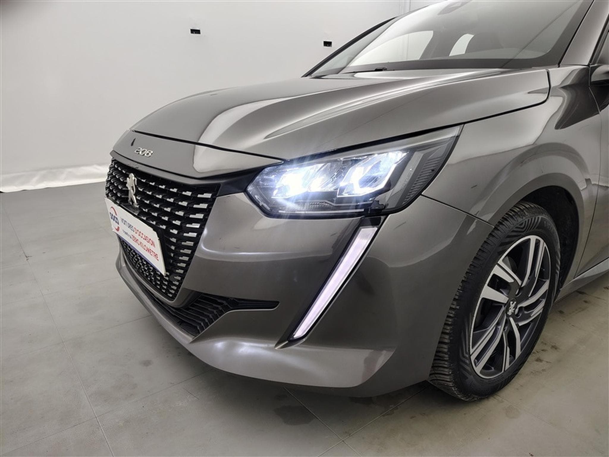 Peugeot 208 1.2i PureTech Allure Pack (2021) - Photo 15