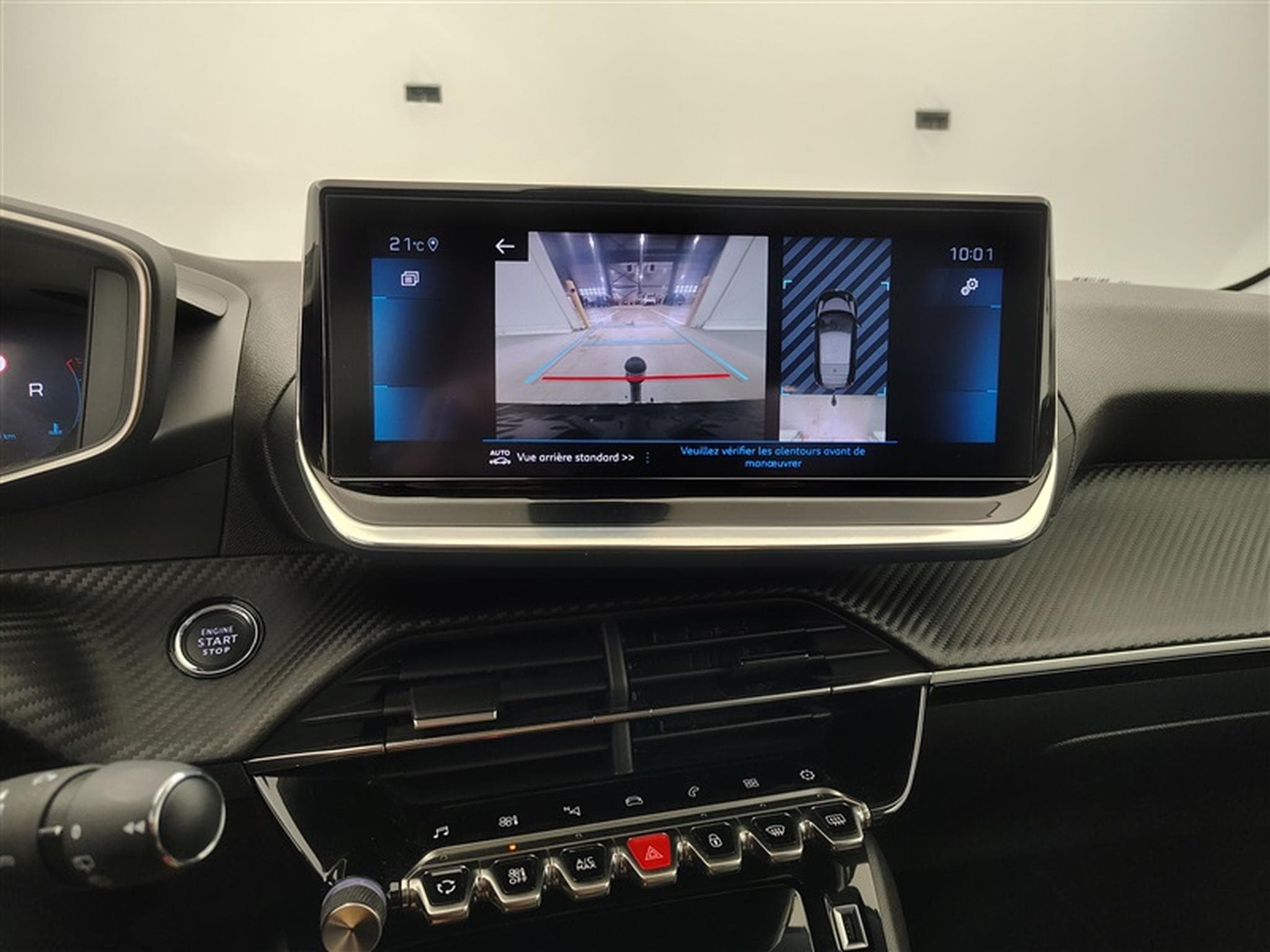 Peugeot 208 1.2i PureTech Allure Pack (2021) - Photo 18