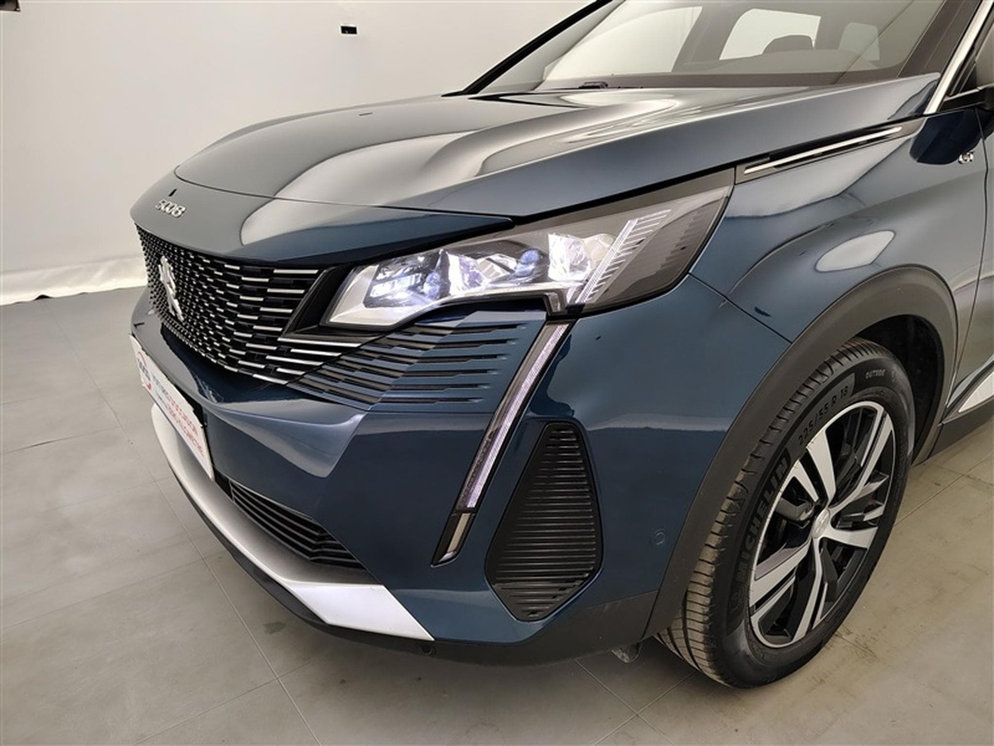 Peugeot 5008 1.2 PureTech 130Cv EAT8 GT 7PL / S-CUIR / NAVI / CAMERA (2023) - Photo 15