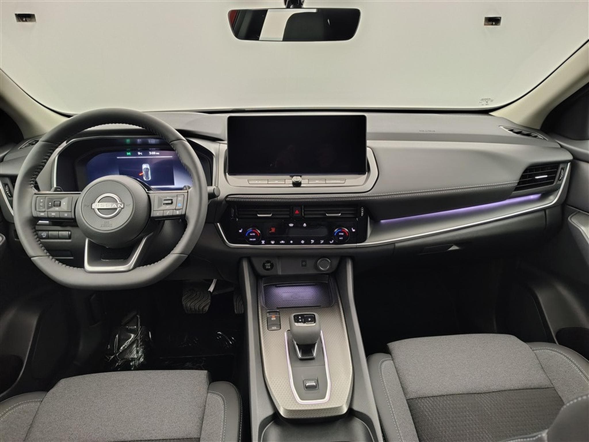 Nissan Qashqai 1.3 DIG-T MHEV X-Tronic N-Connecta CARPLAY / FULL LED / CAM (2026) - Photo 8