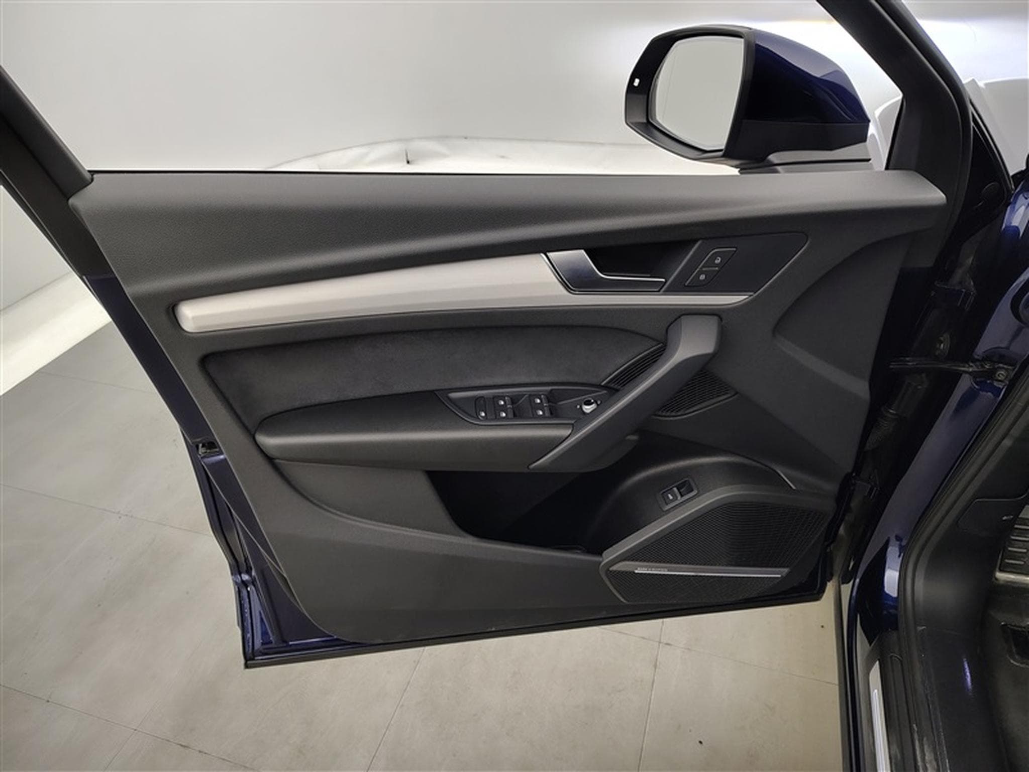 Audi Q5 35 TDi 163cv S-Tronic S-Line NAVI / FULL LED / PANO / CAMERA (2022) - Photo 17