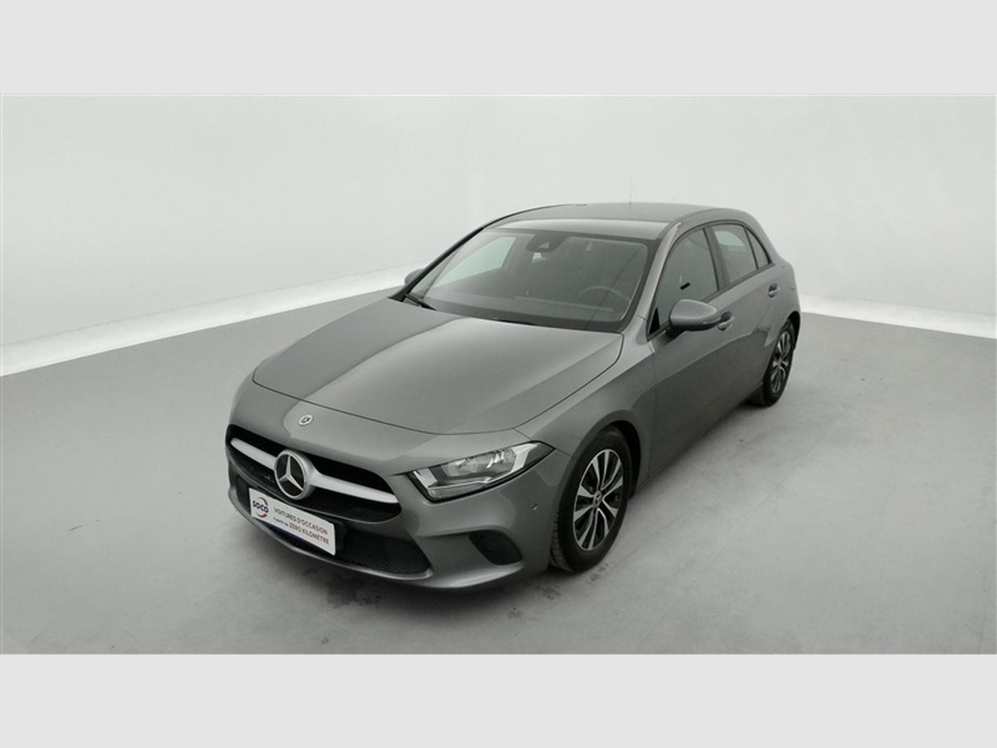 Mercedes A 180 d 7G-DCT Business Line Navi / PDC av+ar (2022) - Photo 1