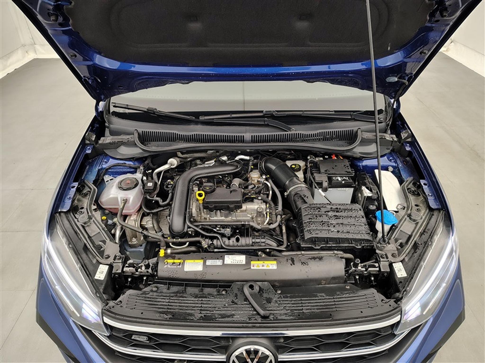 VW Taigo 1.0 TSI 115Cv R-Line CARPLAY / TO PANO / FULL LED (2025) - Photo 20