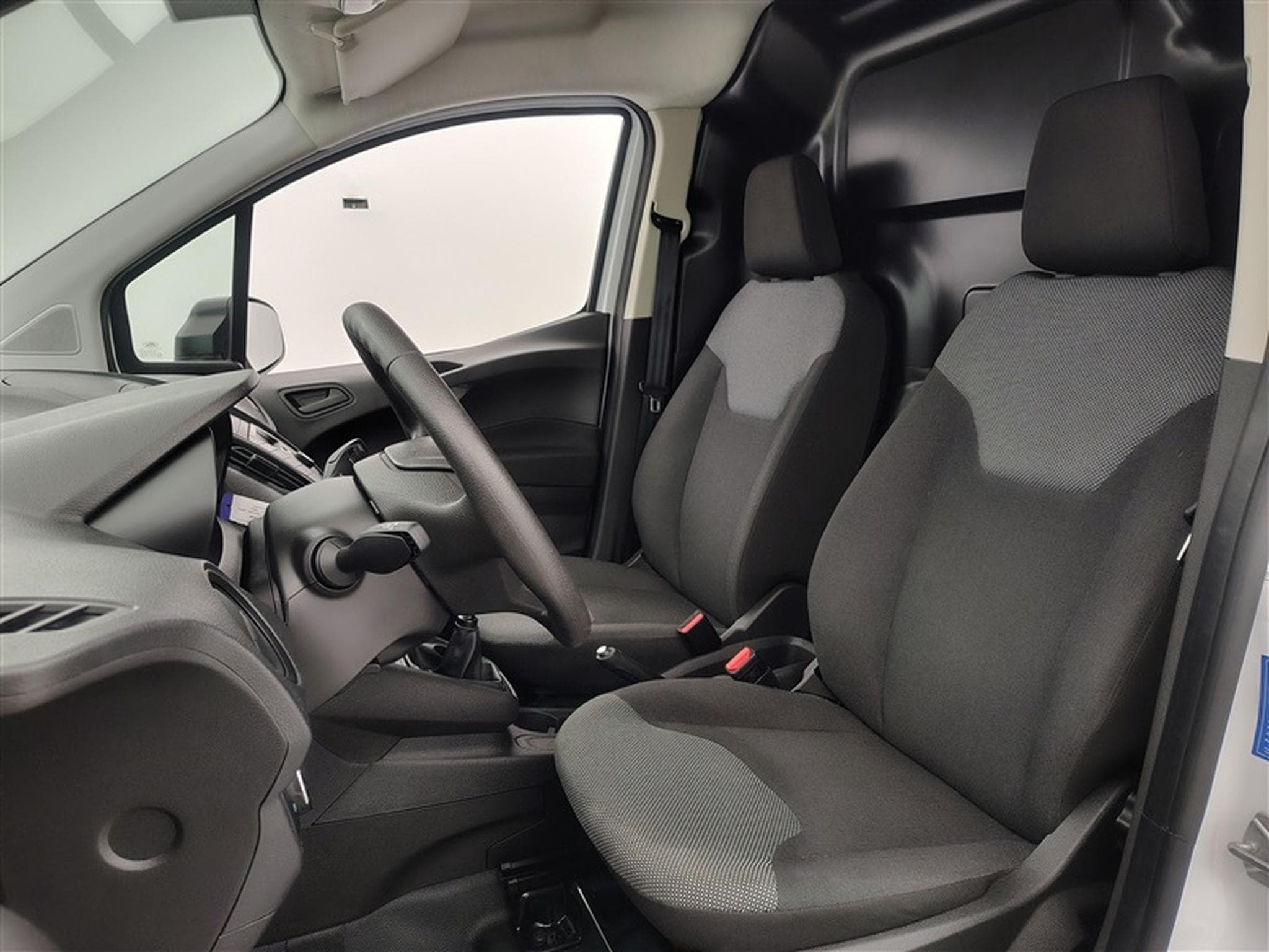 Ford Transit 1.0 EcoBoost Ambiente S/S (EU6d) (2022) - Photo 7