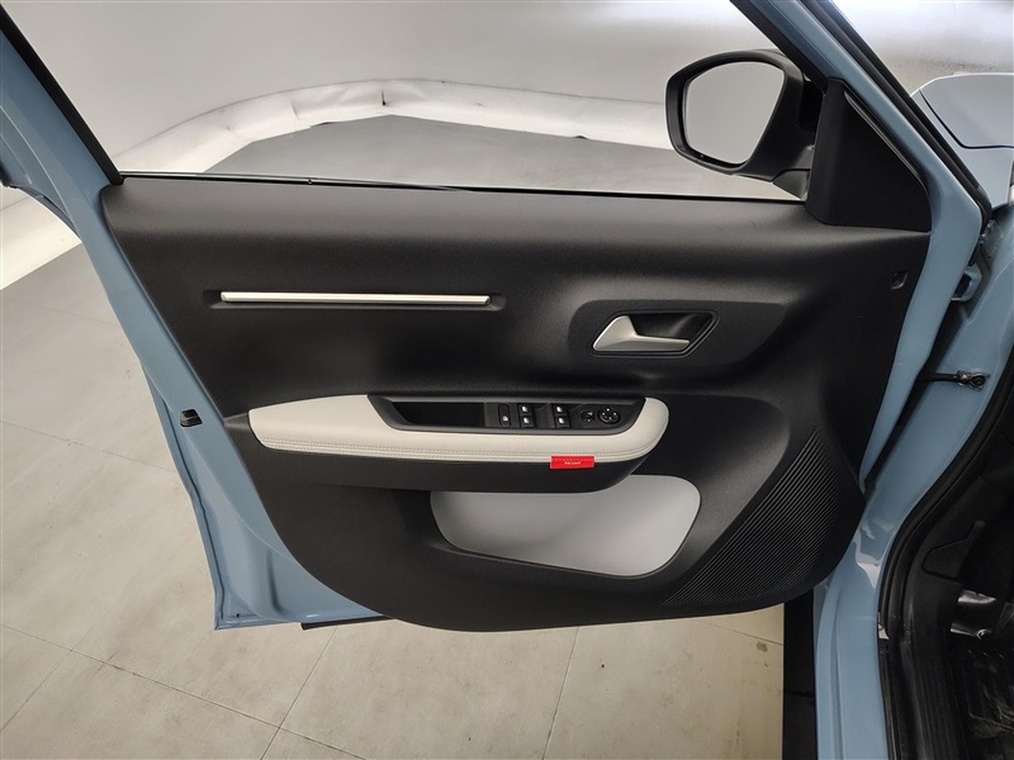 Citroen C3 1.2 Turbo MAX **NAVI/CAMERA/FULL LED** (2026) - Photo 17