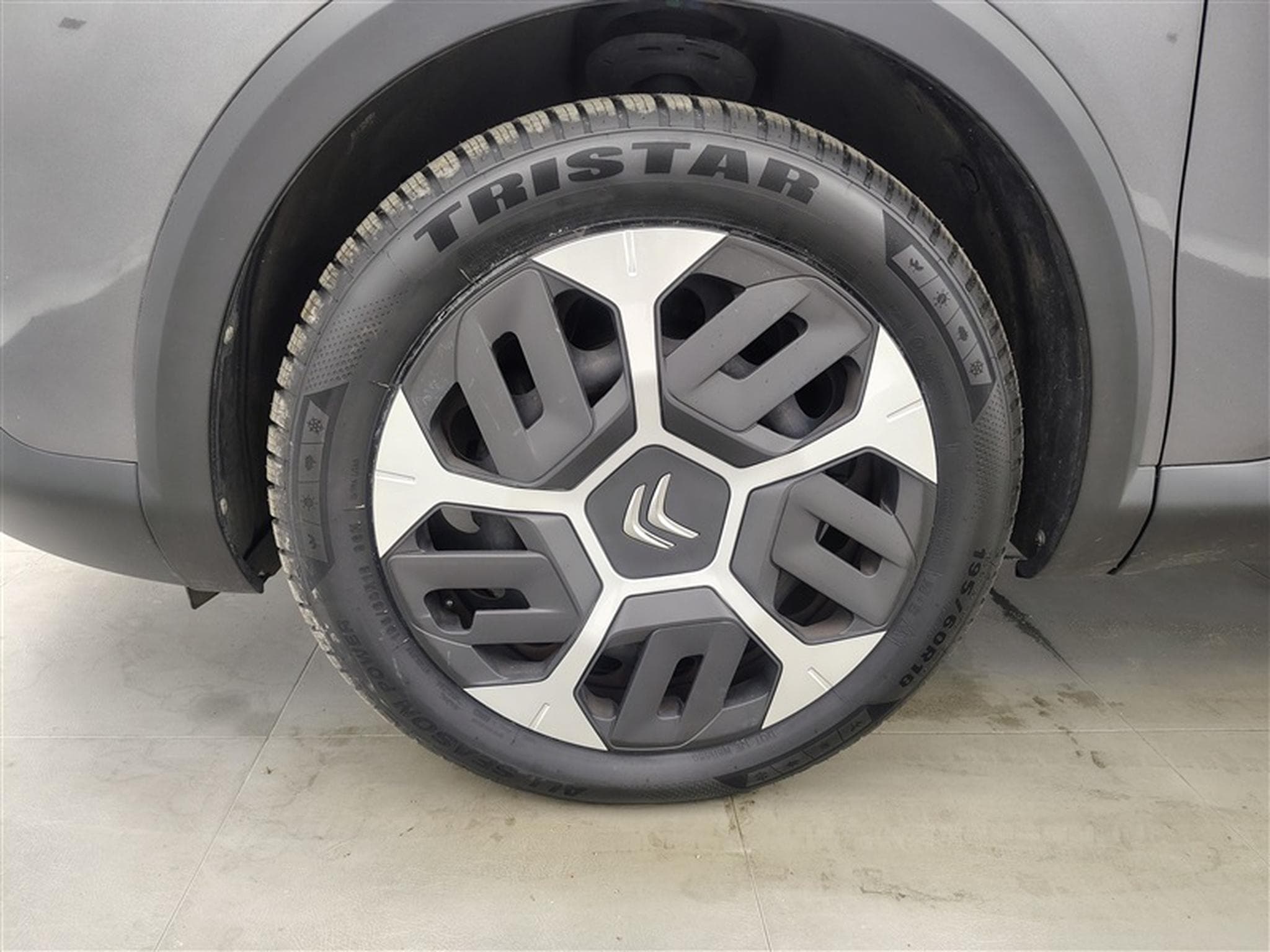 Citroen C4 1.2 PureTech Feel S&S (2022) - Photo 6