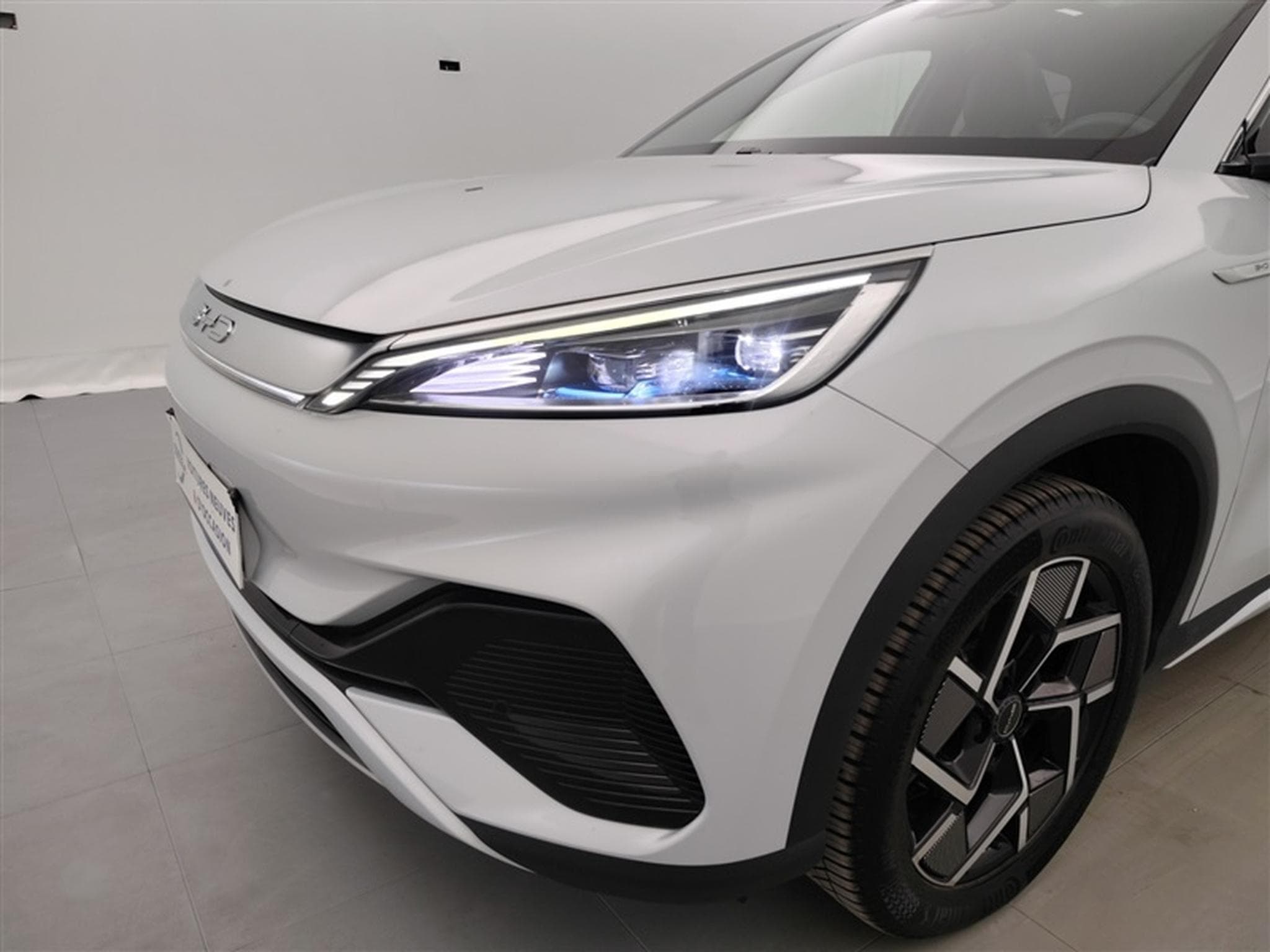 BYD ATTO 3 60.48 kWh Comfort/S-CUIR/NAVI/TO PANO/FULL LED/JA18 (2024) - Photo 17