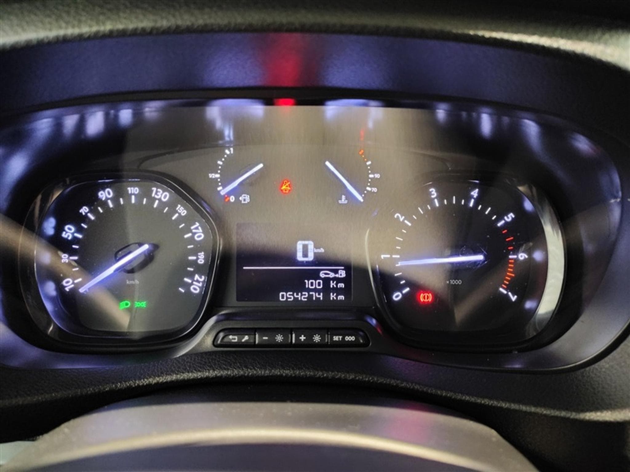 Toyota Proace 2.0 D-4D 145Cv Long 8PL CARPLAY / CAMERA / CLIM (2023) - Photo 10