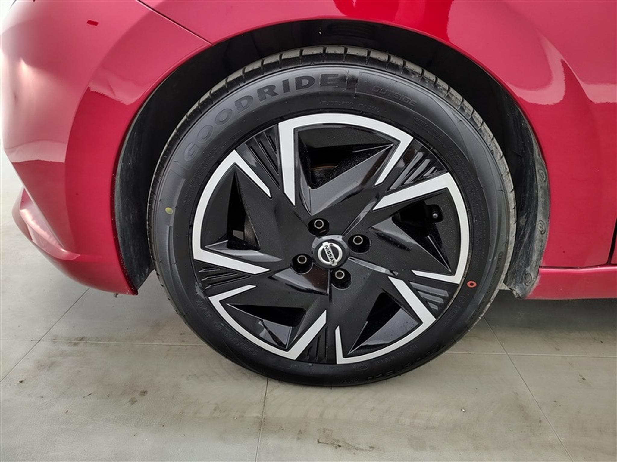 Nissan Micra 1.0 IG-T Tekna (2022) - Photo 6