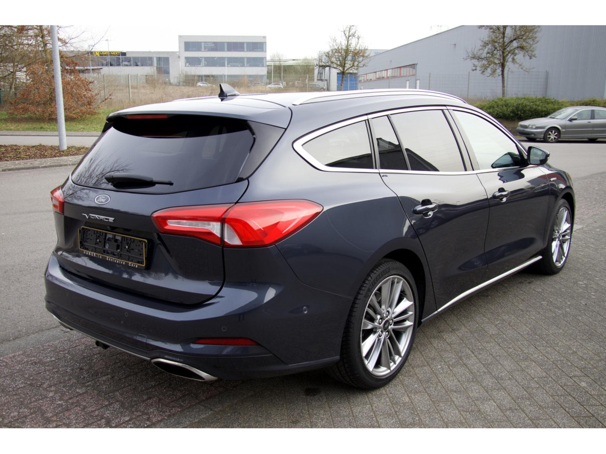 Ford Focus Turnier 1.5 EcoBoost Aut. Vignale ACC AHK HuD B&O BLIS (2020) - Photo 4