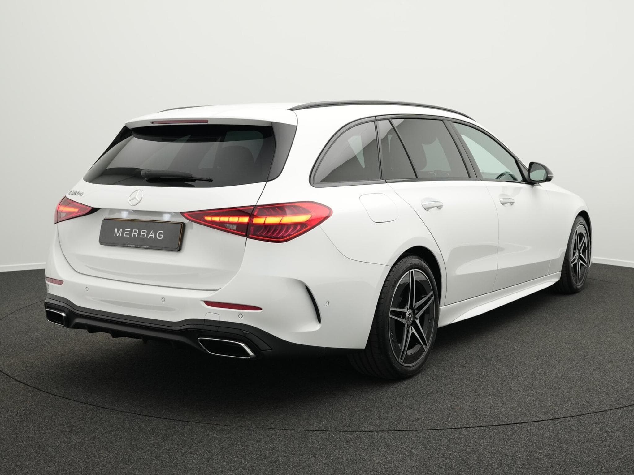 Mercedes C 220 d T-Modell AMG-Line (2026) - Photo 3