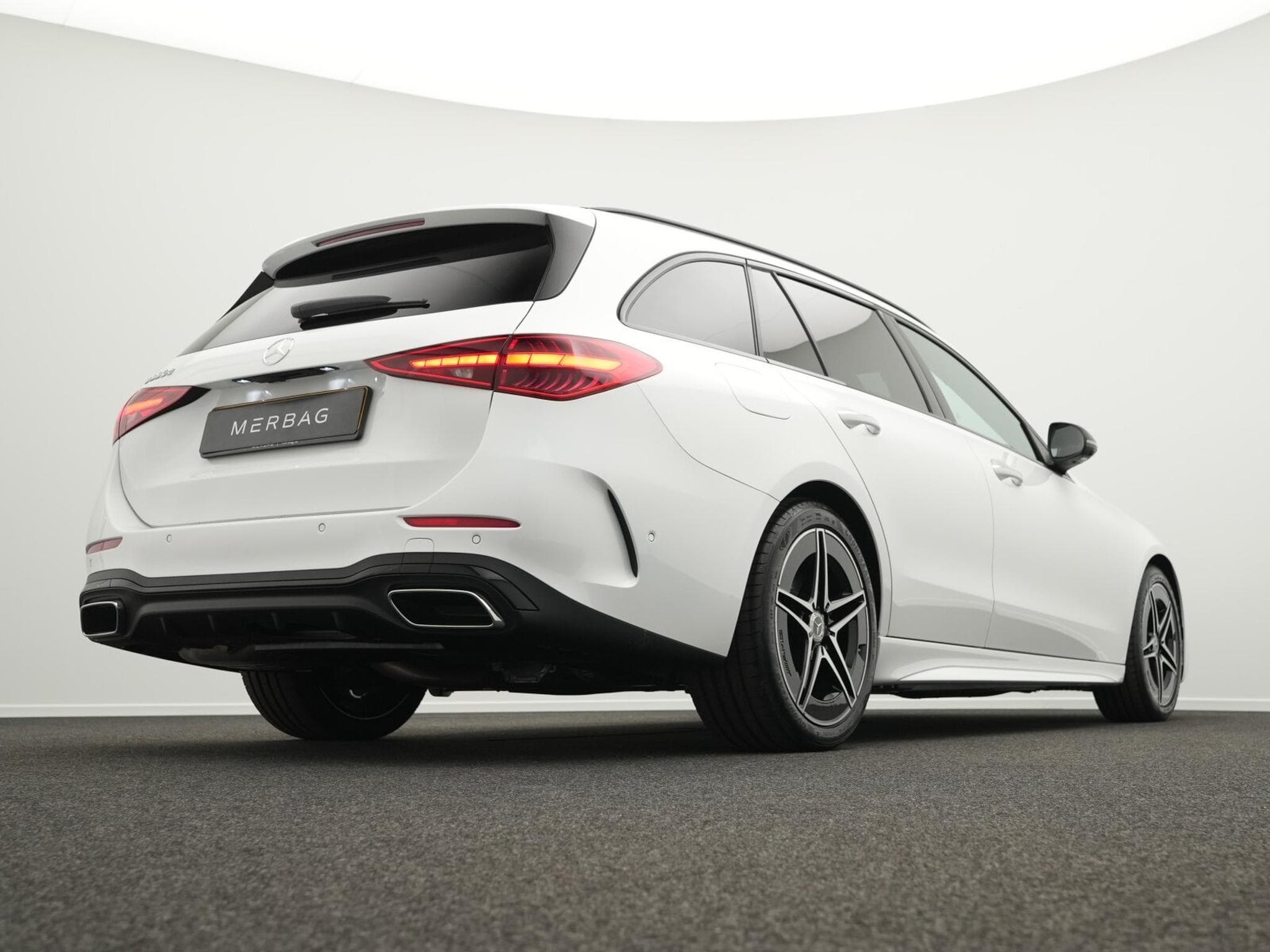 Mercedes C 220 d T-Modell AMG-Line (2026) - Photo 11