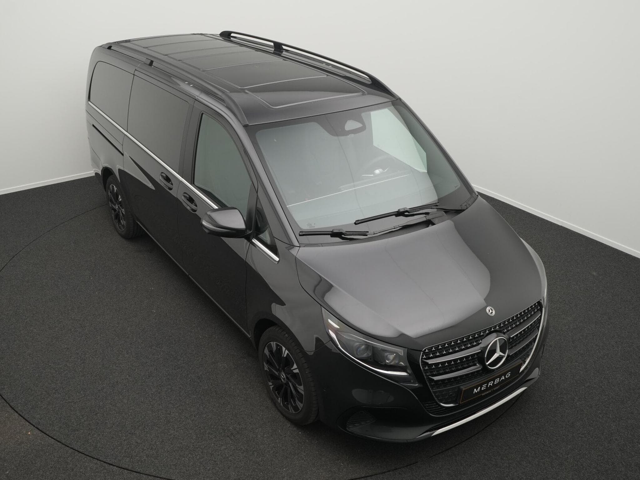 Mercedes V d AVANTGARDE Lang (2026) - Photo 10