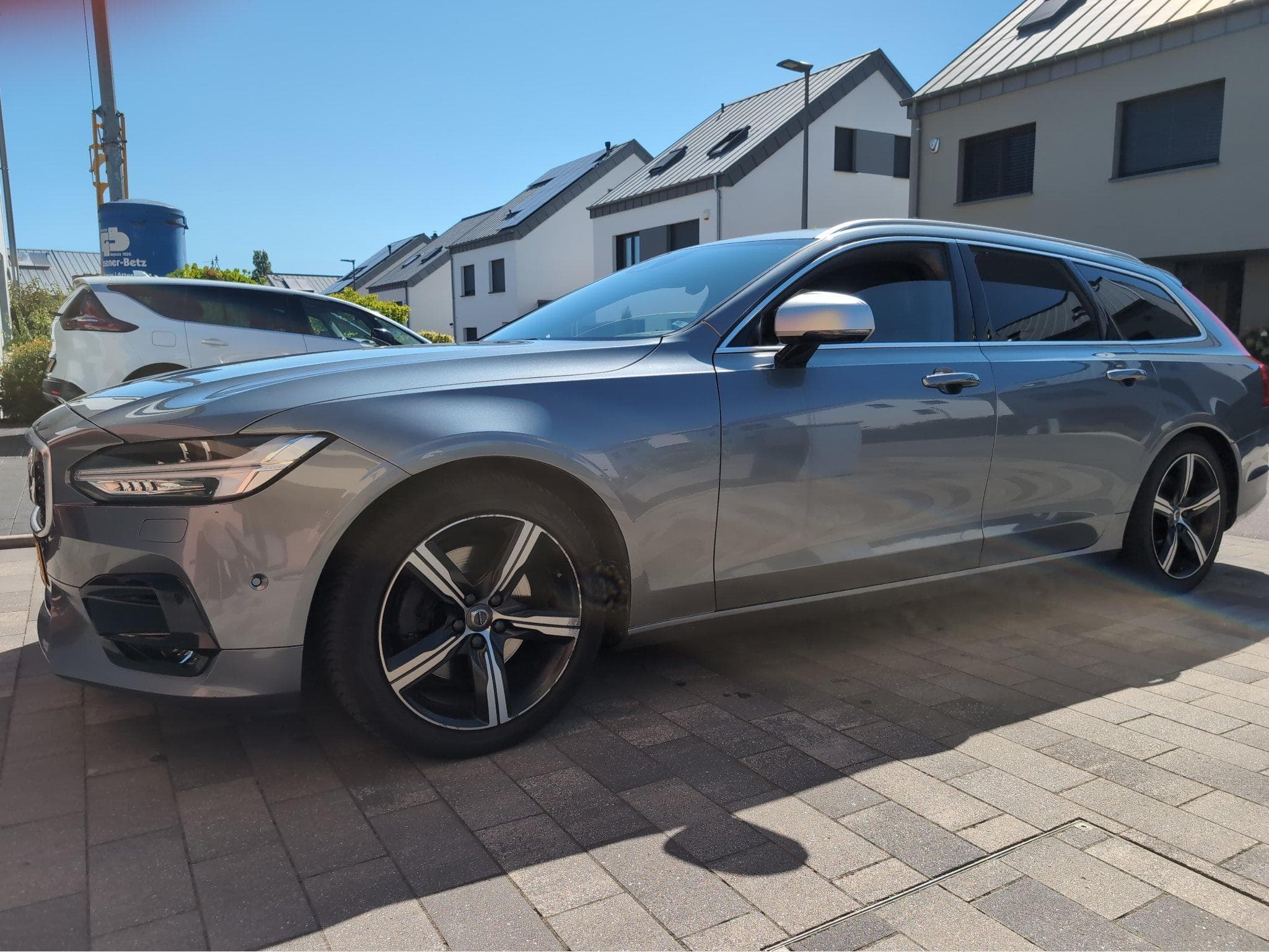 Volvo V90 R-Design (2018) - Foto 1