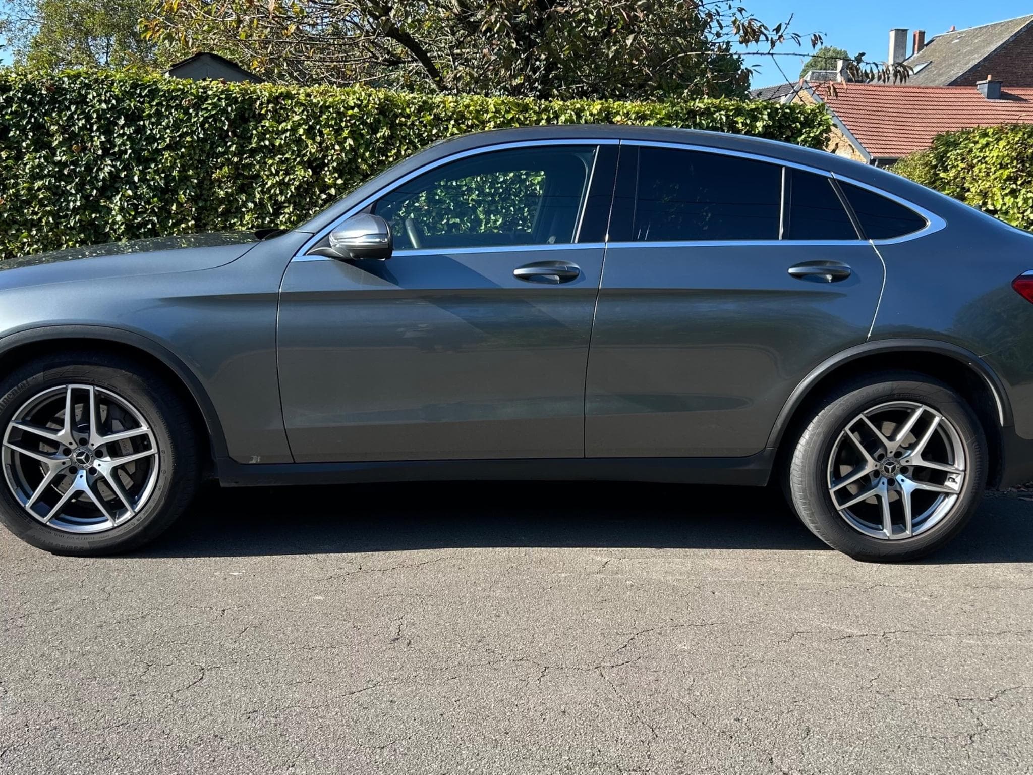Mercedes GLC 350 (2019) - Photo 1