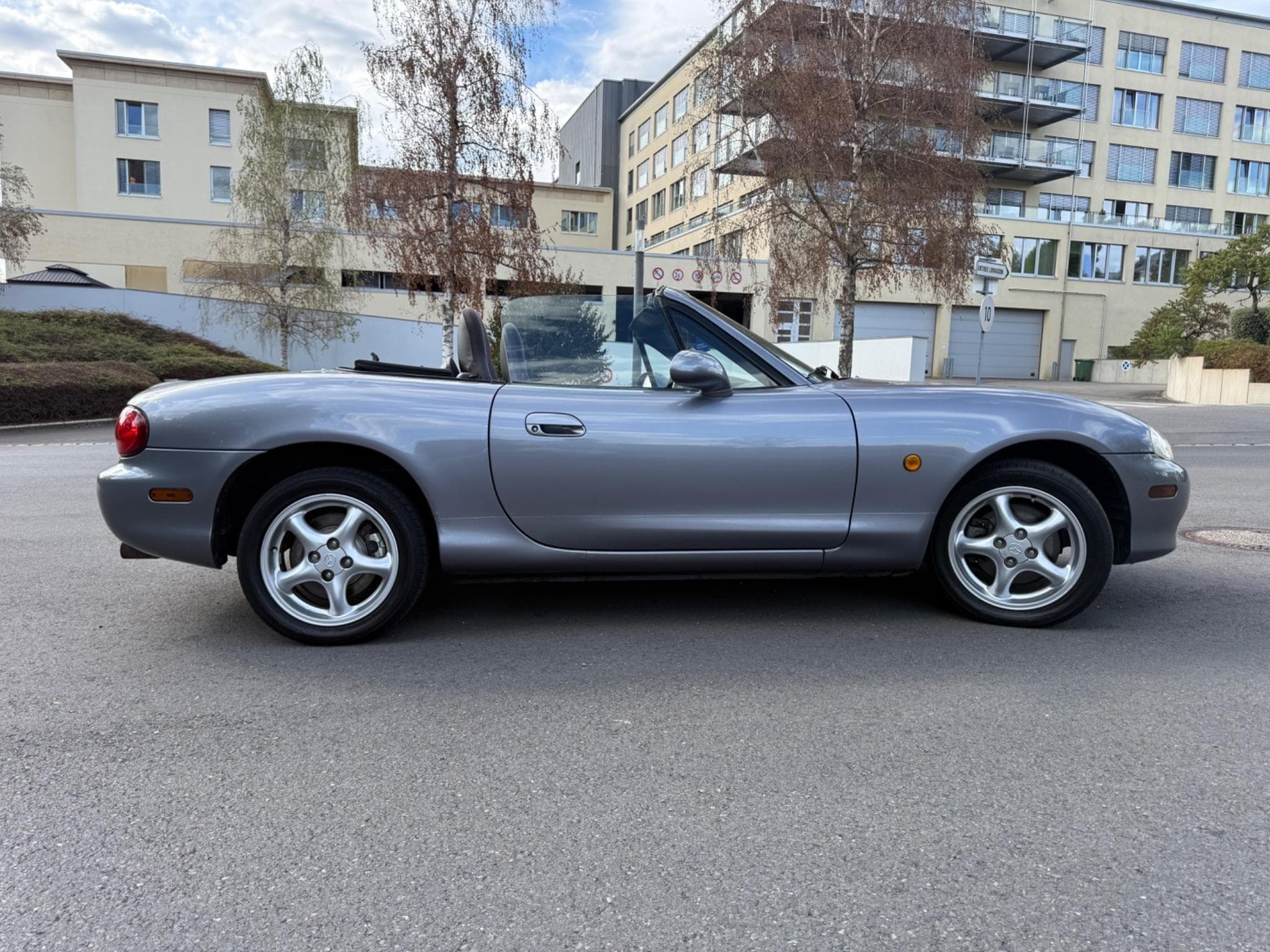 Mazda MX-5 1.8 vtt (2005) - Foto 2