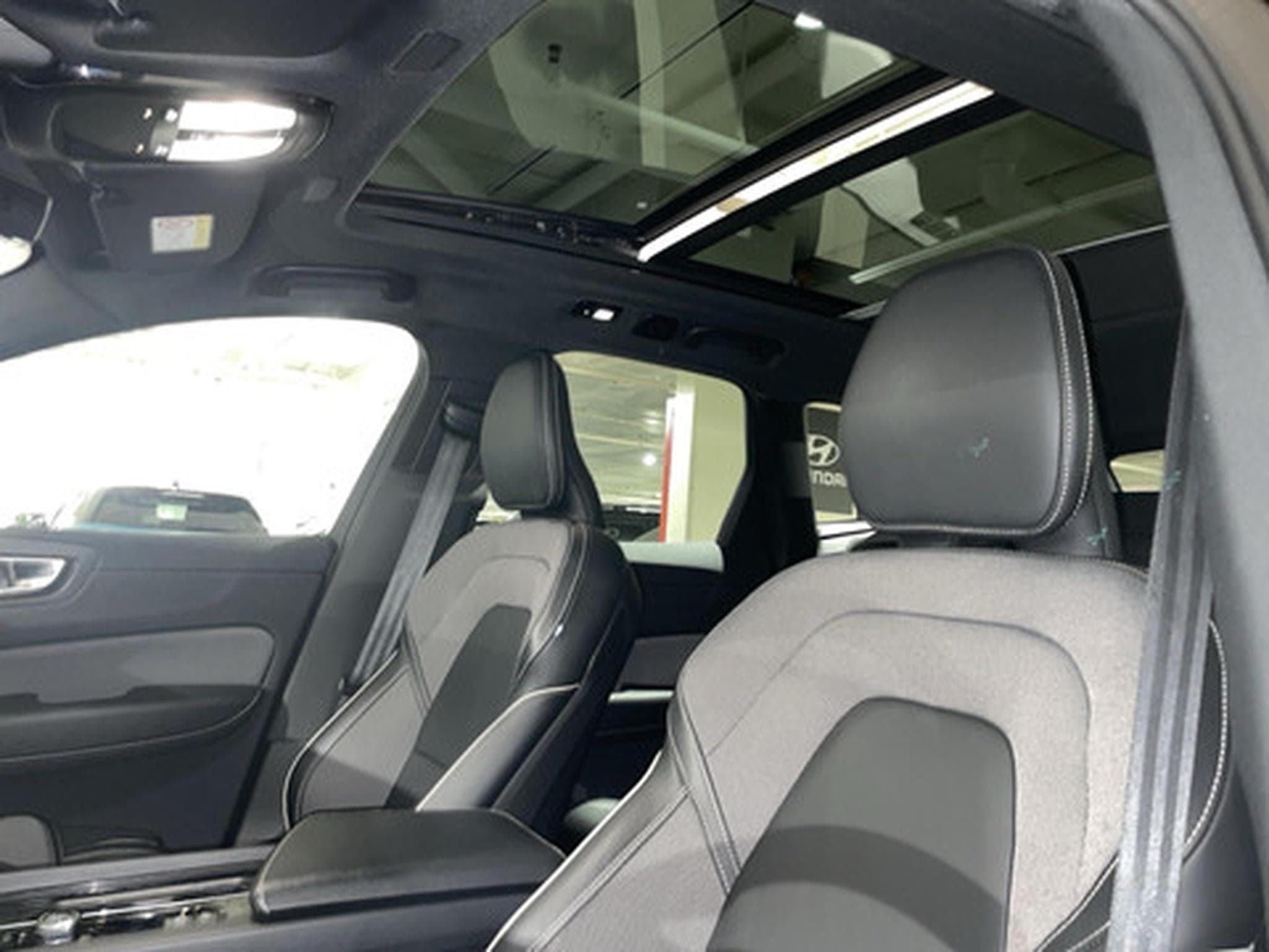 Volvo XC60 B4 P Geartronic Inscription (2022) - Photo 13