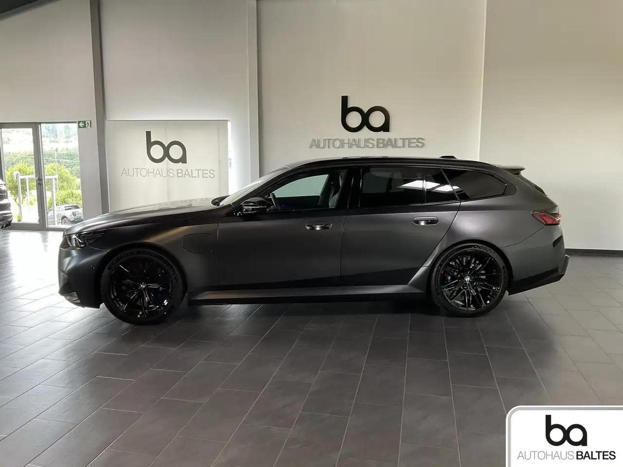 BMW M5 (2026) - Photo 3