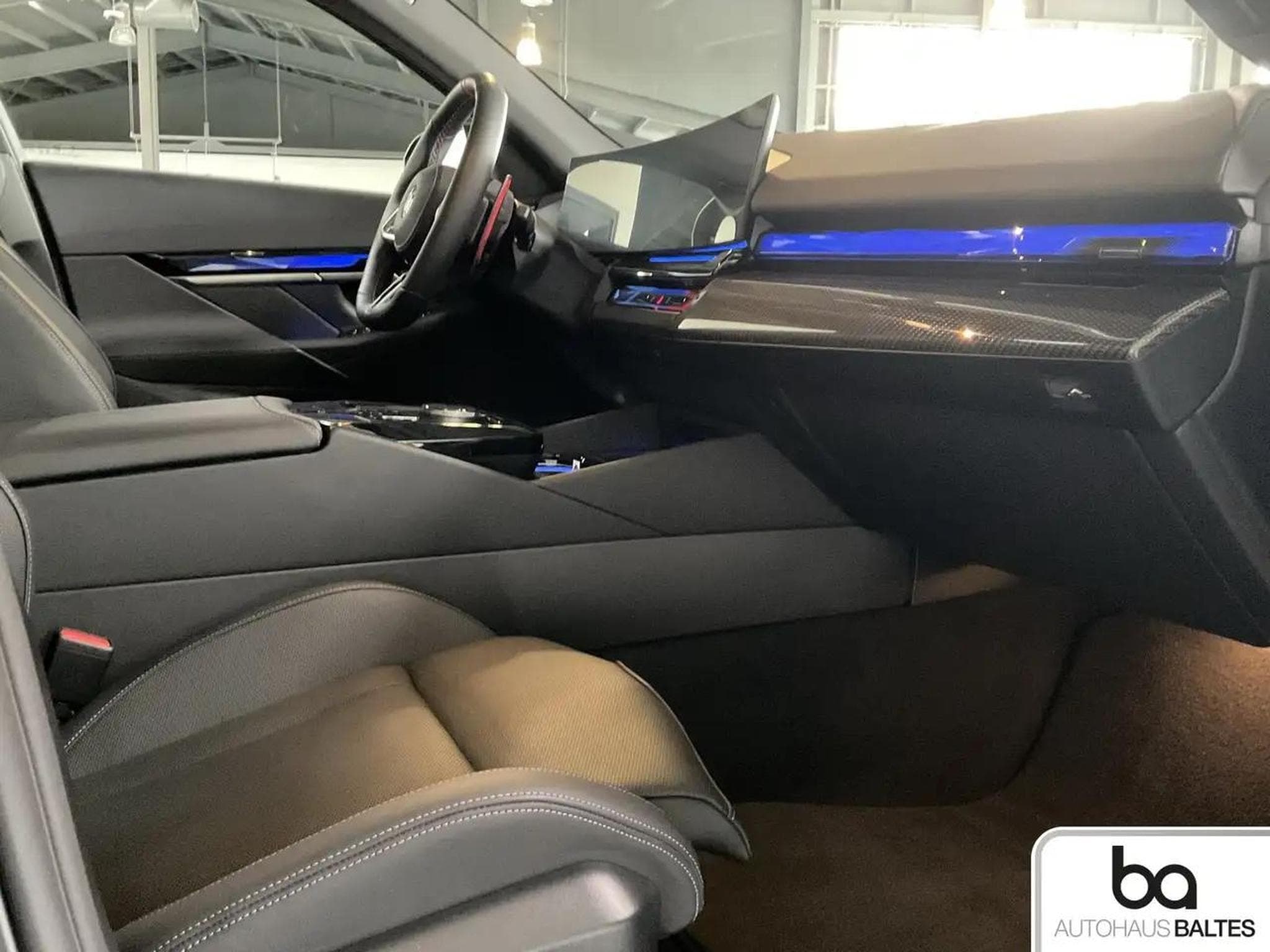 BMW M5 (2026) - Photo 6