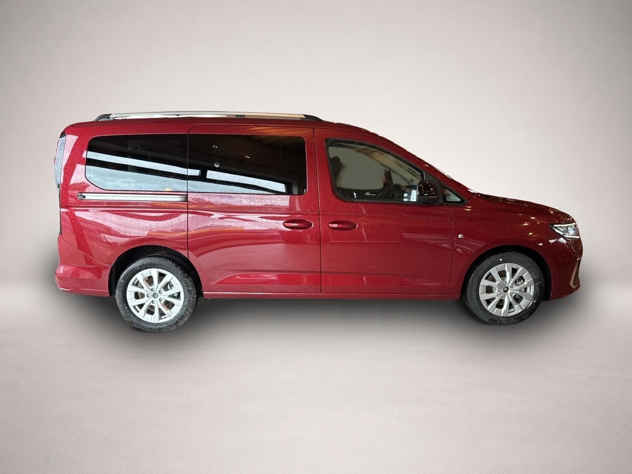 Ford Tourneo (2025) - Photo 7