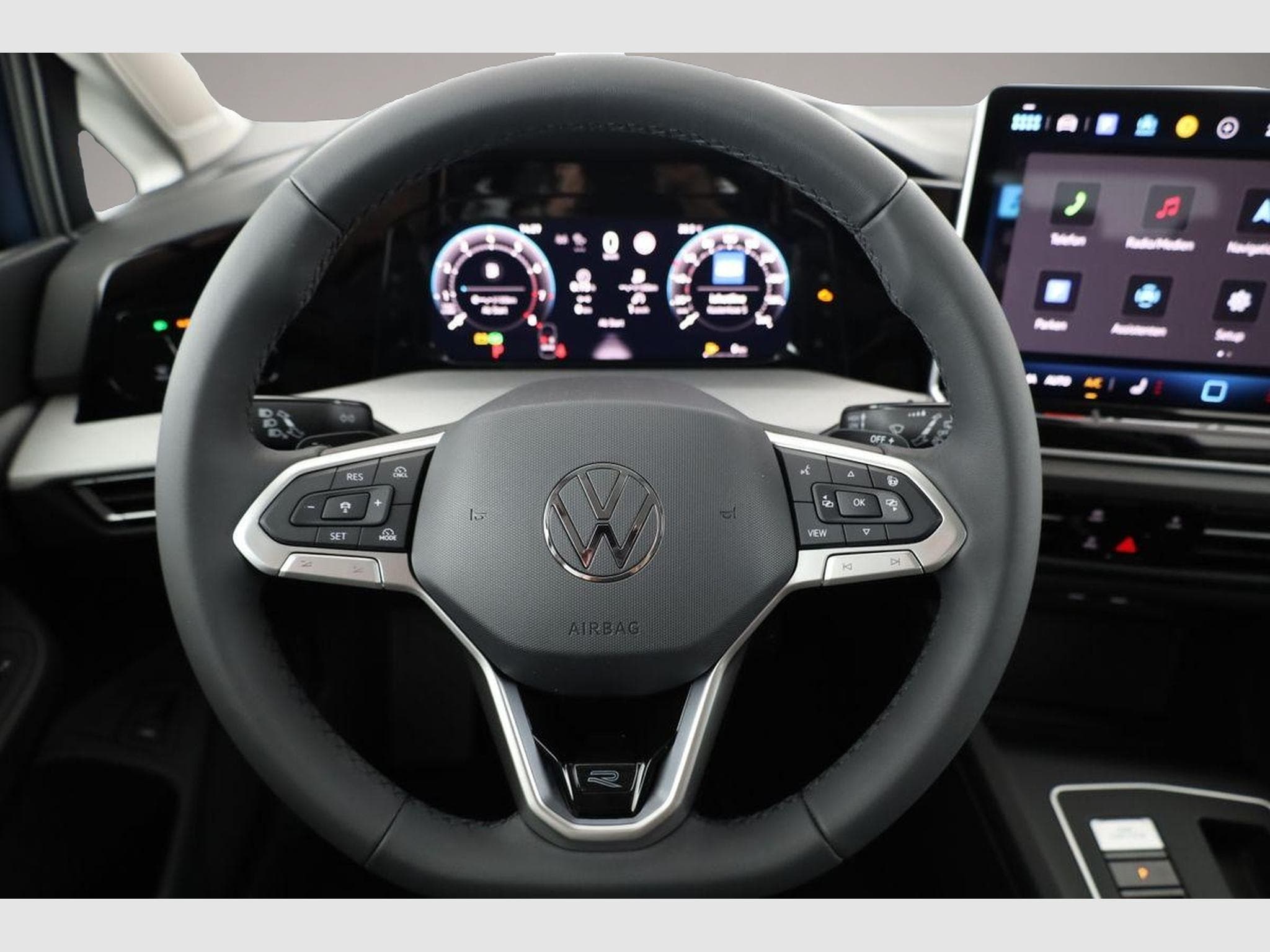 VW Golf (2026) - Photo 6