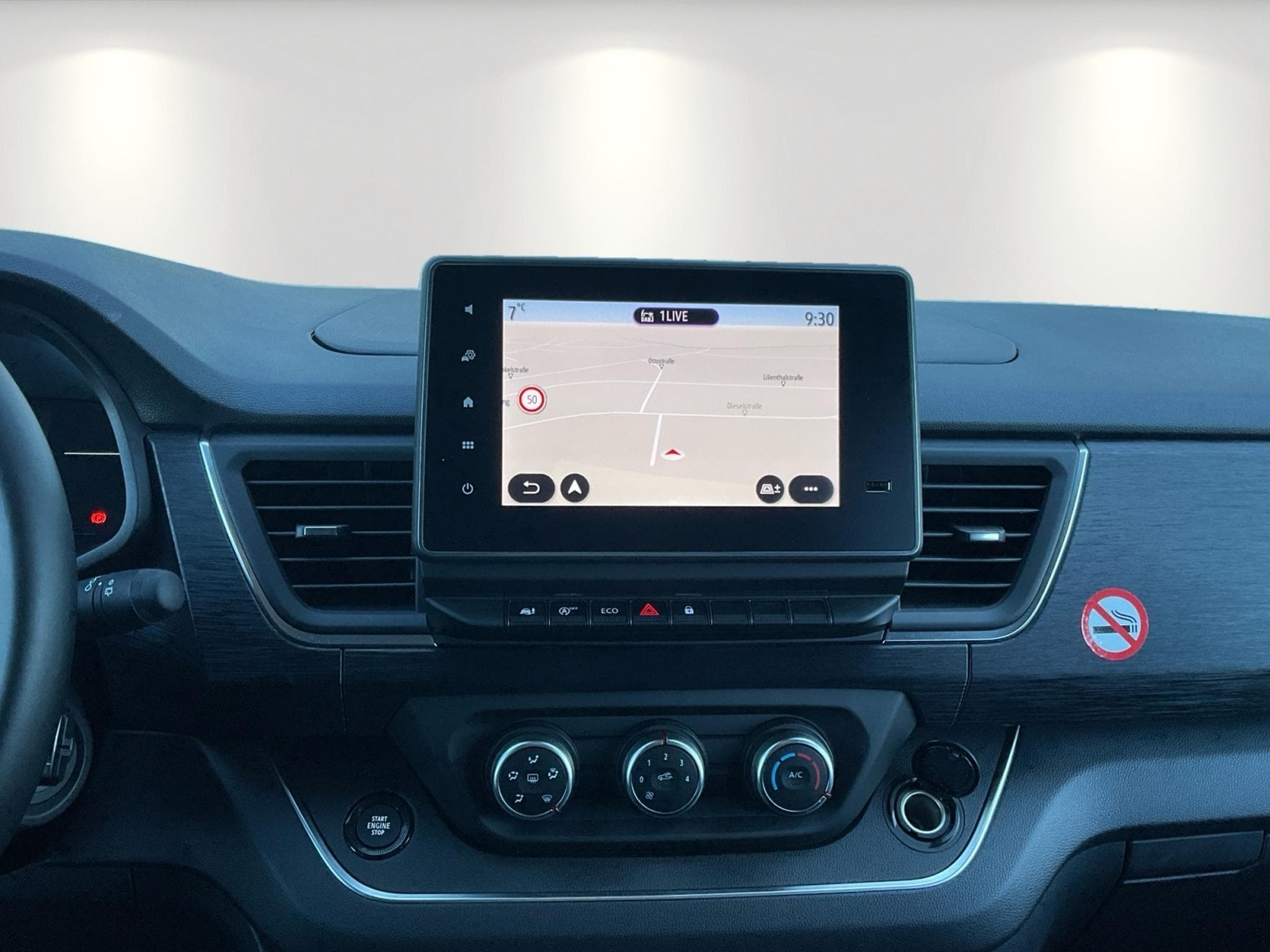 Nissan Primastar TEKNA 2,8t dCI150/Navi/Kamera 8 Sitzer (2025) - Photo 11