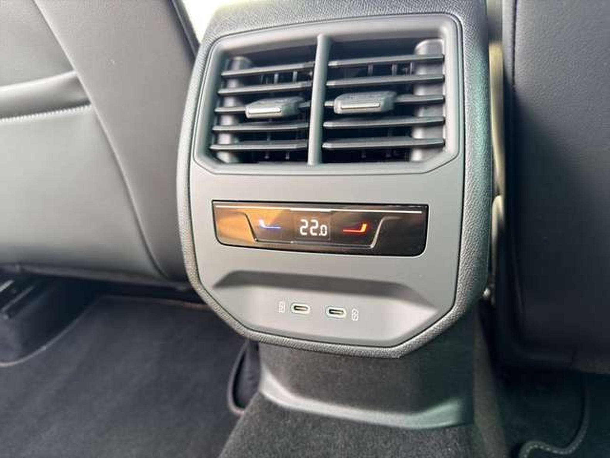 CUPRA Formentor 2.0 TSI 4Drive/Navi/SHZ/19 Zoll/ACC (2022) - Photo 23