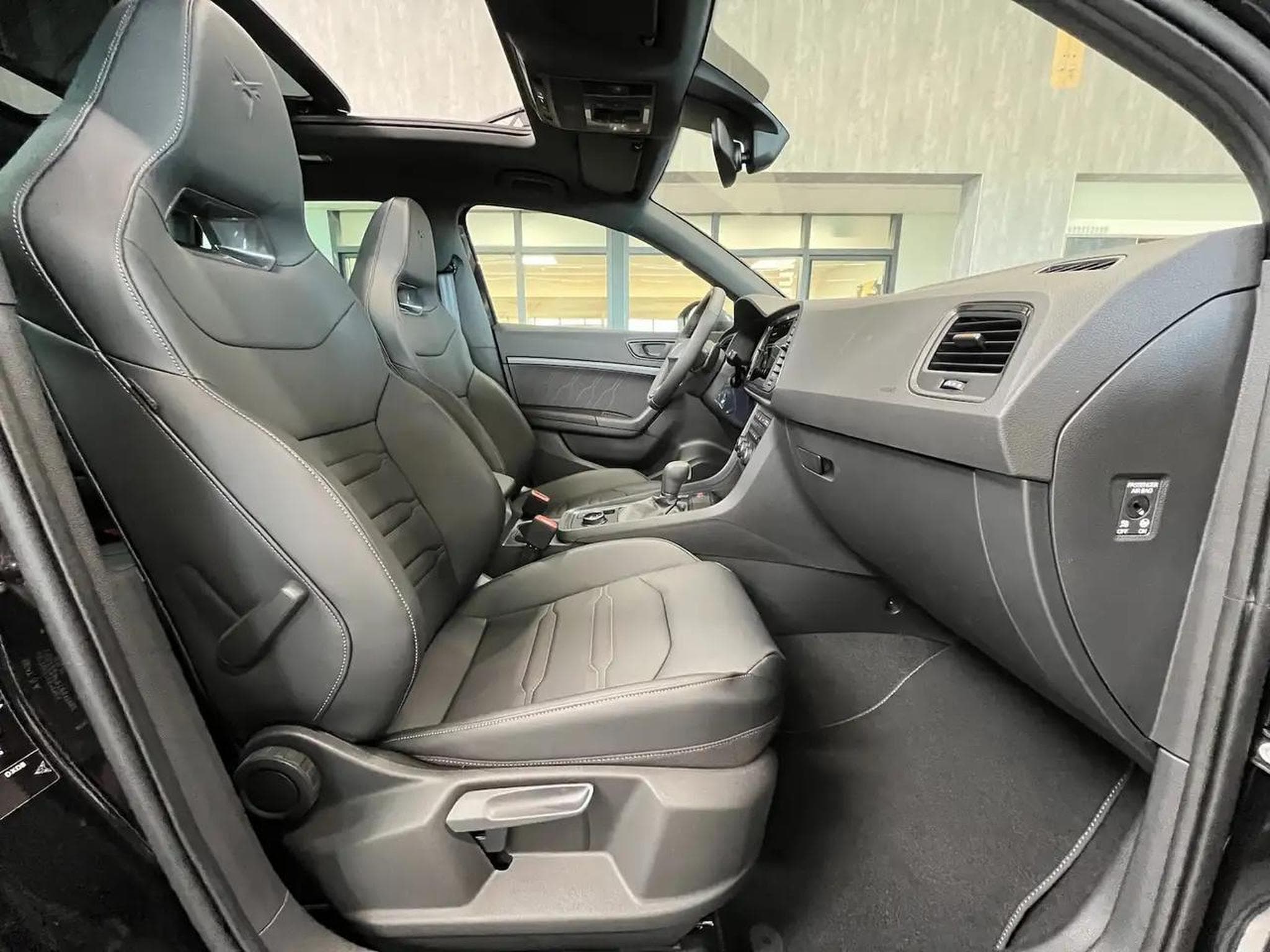 Cupra Ateca (2025) - Photo 6